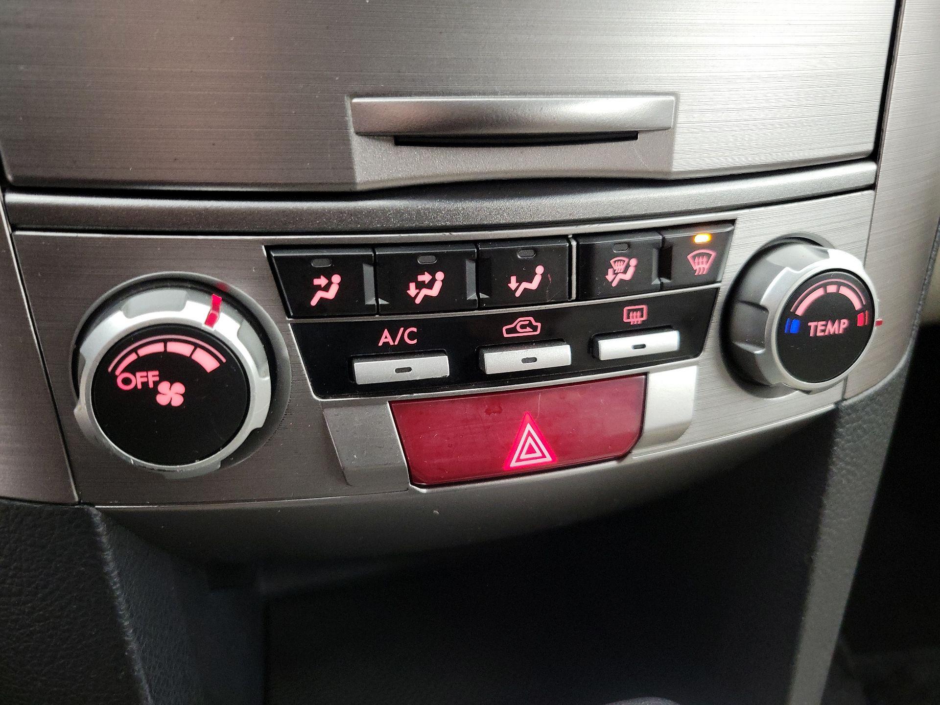 Thumbnail: 2014 Subaru Legacy - 15