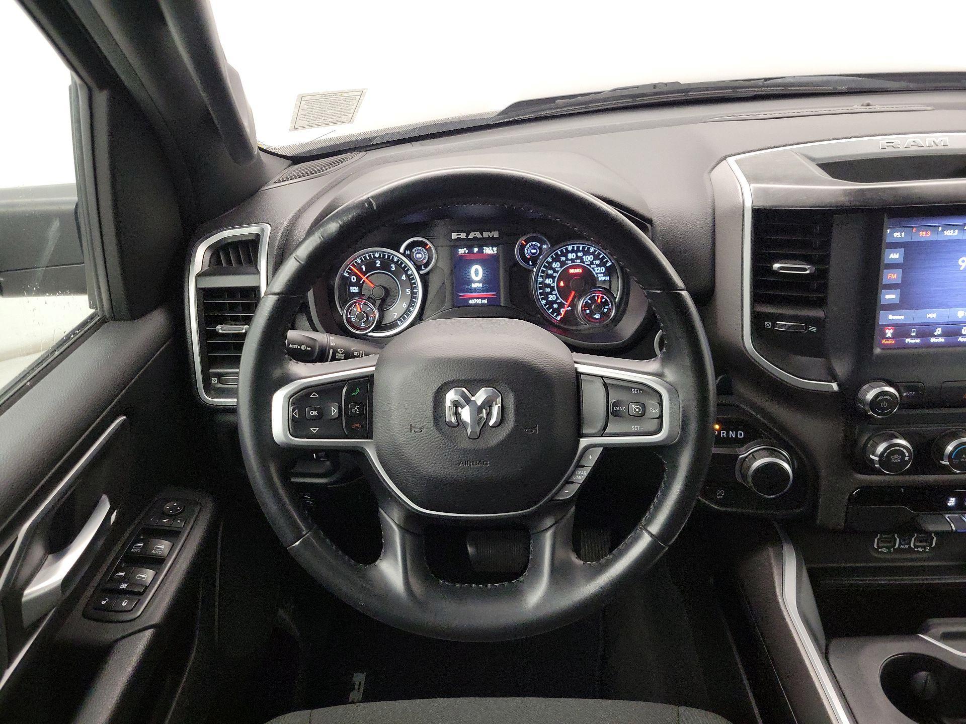 Thumbnail: 2020 RAM 1500 - 10