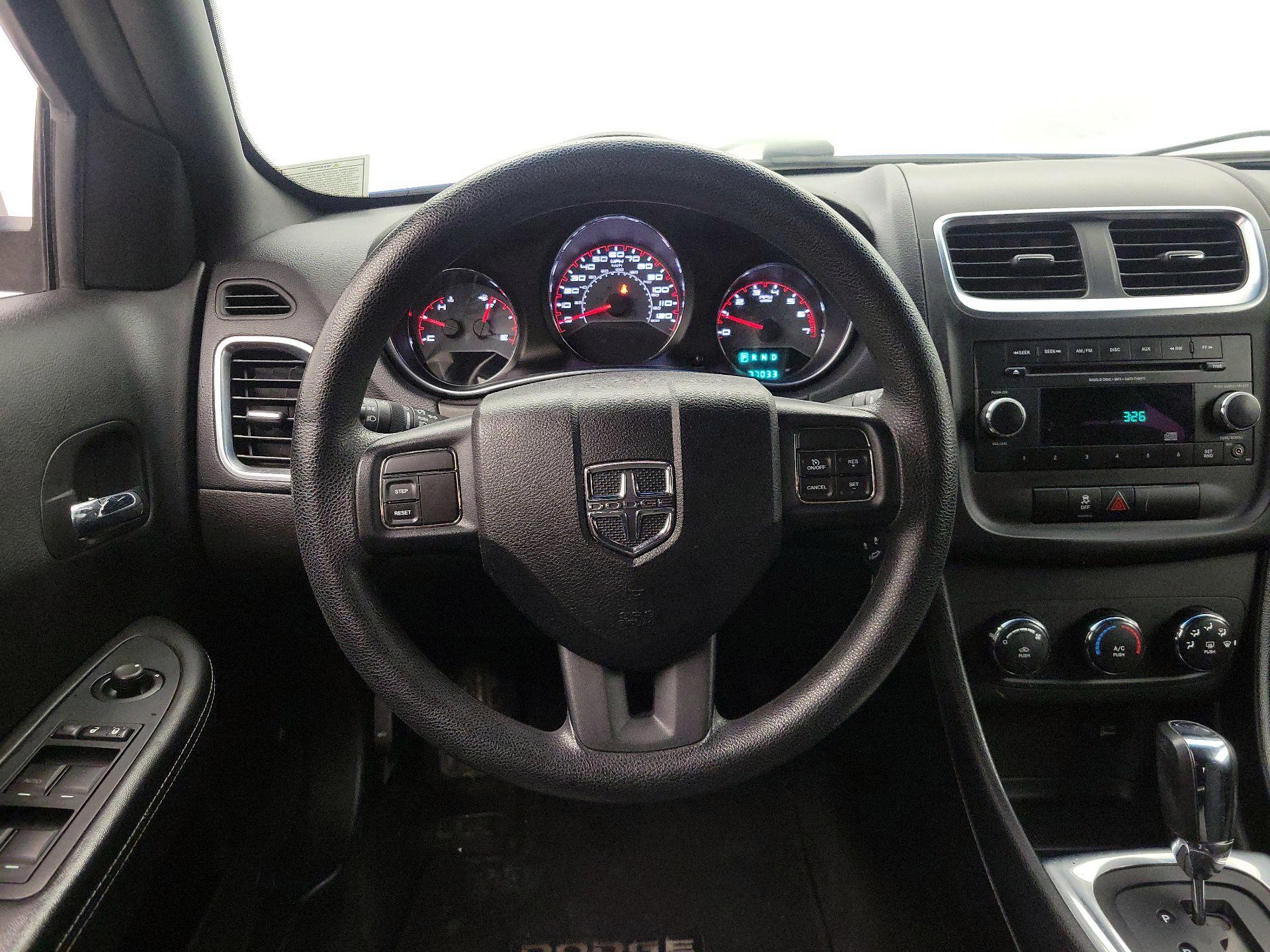 Thumbnail: 2014 Dodge Avenger - 10