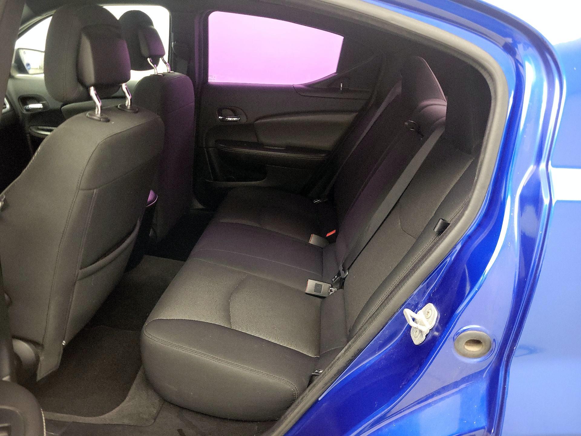 Thumbnail: 2014 Dodge Avenger - 16