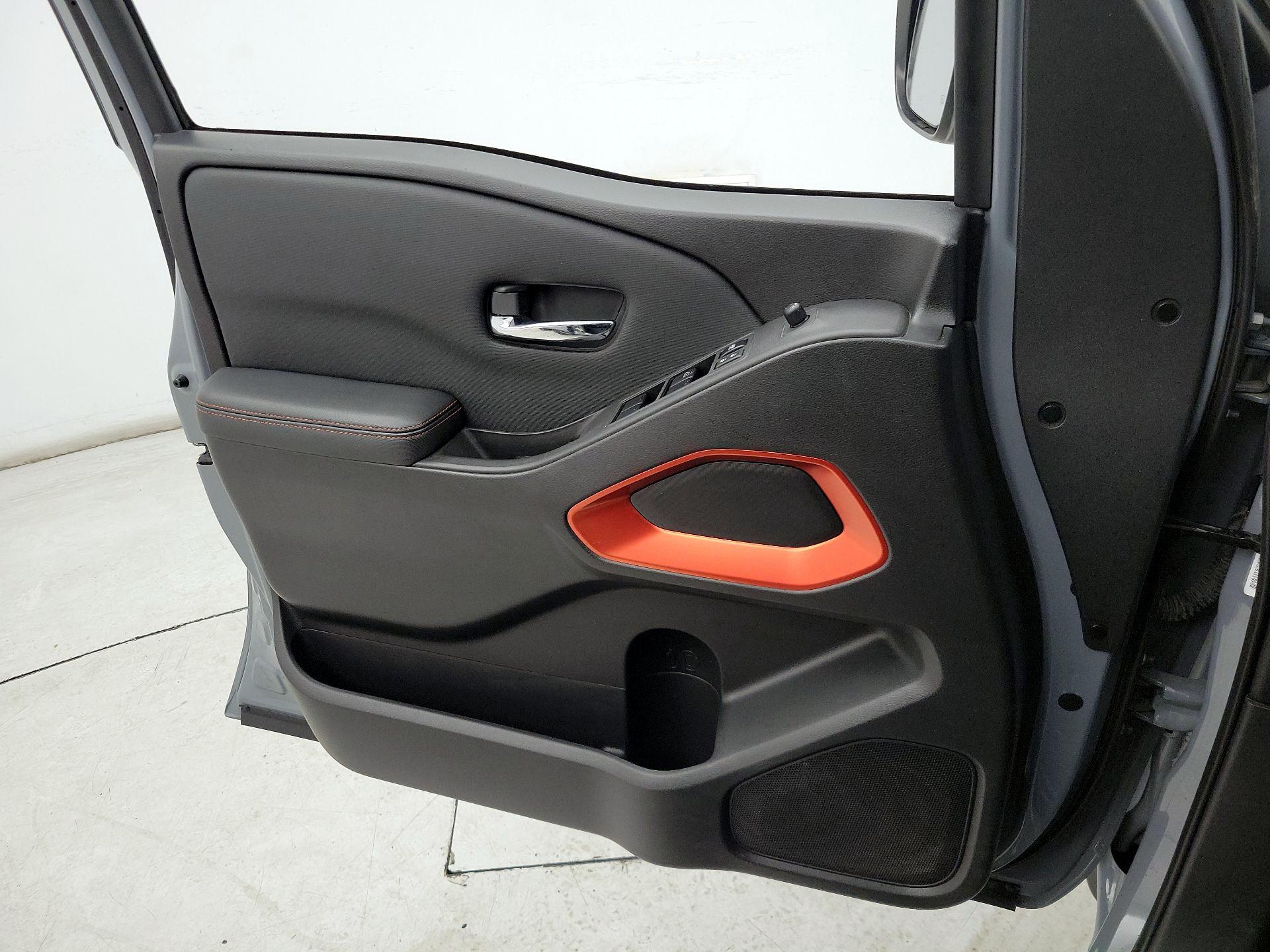 Thumbnail: 2023 Nissan Frontier - 12