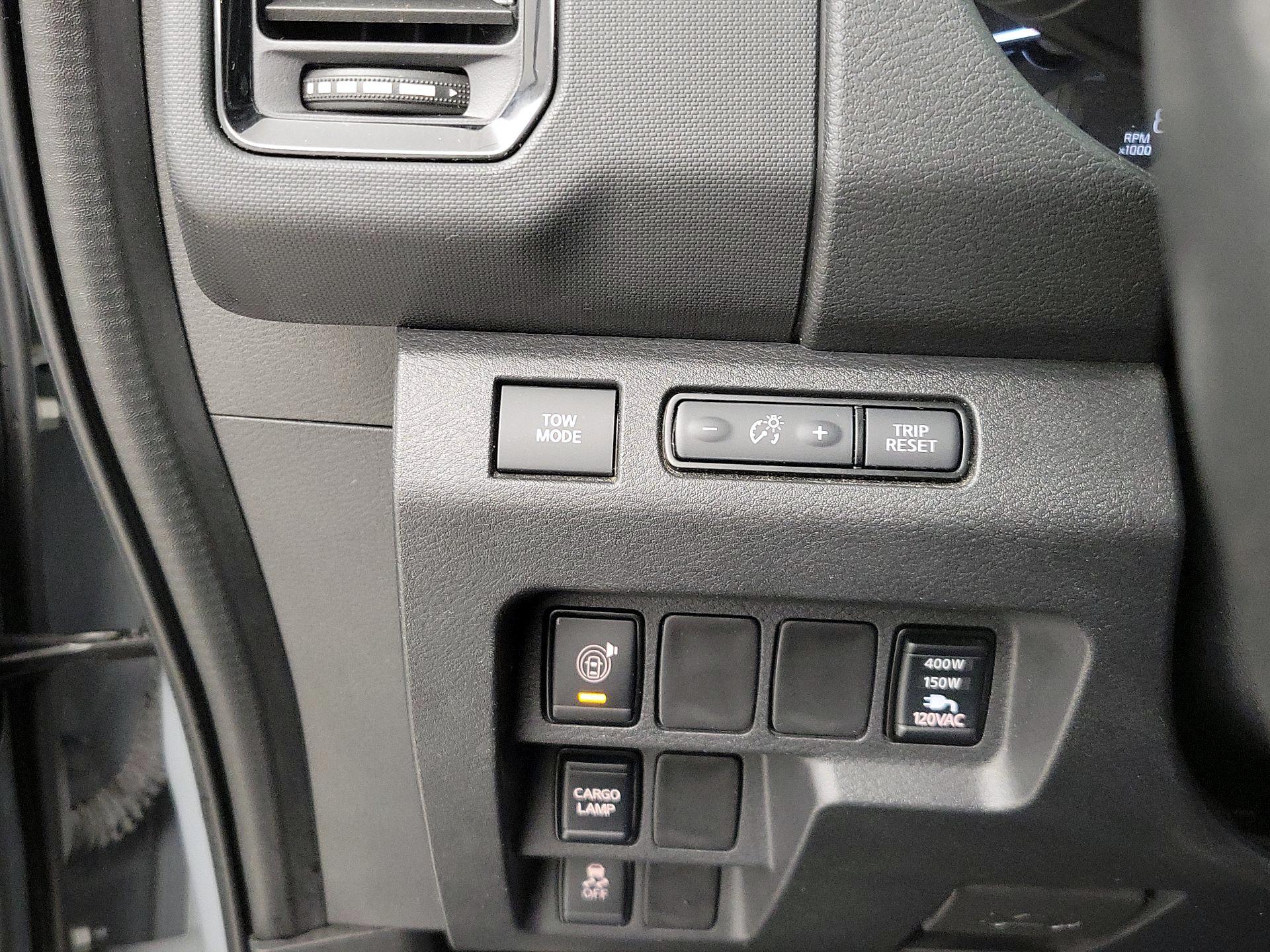 Thumbnail: 2023 Nissan Frontier - 13