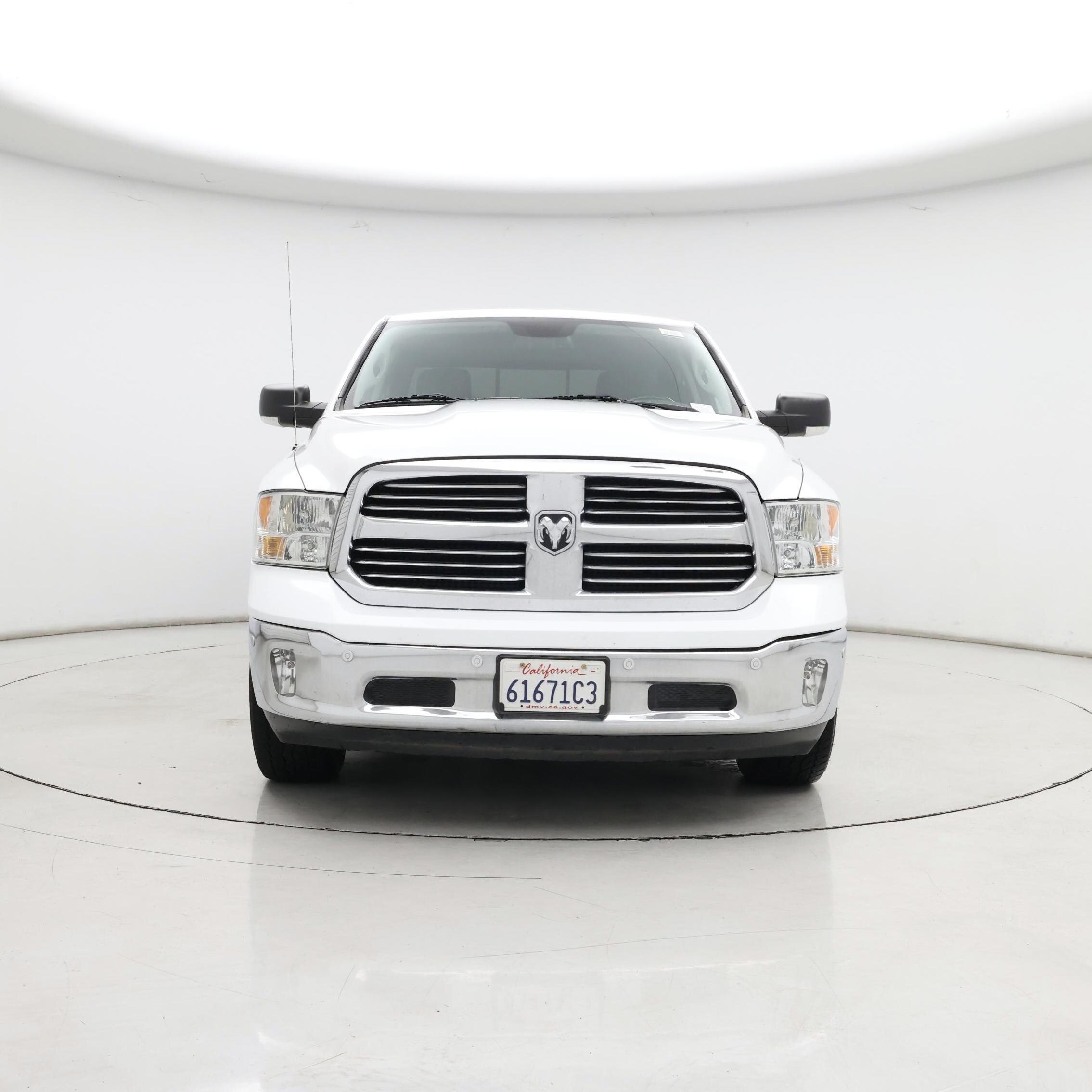 Thumbnail: 2019 RAM 1500 Classic - 5