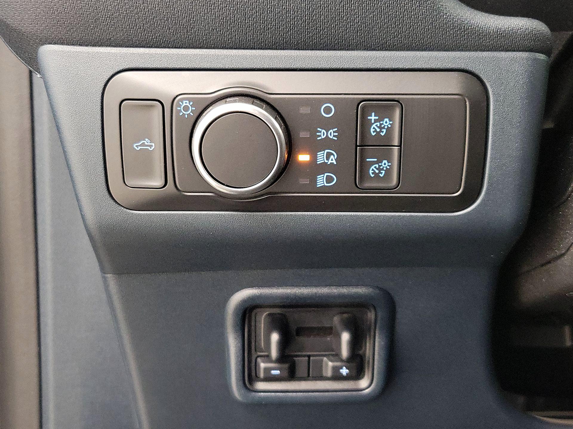 Thumbnail: 2022 Ford Maverick - 13