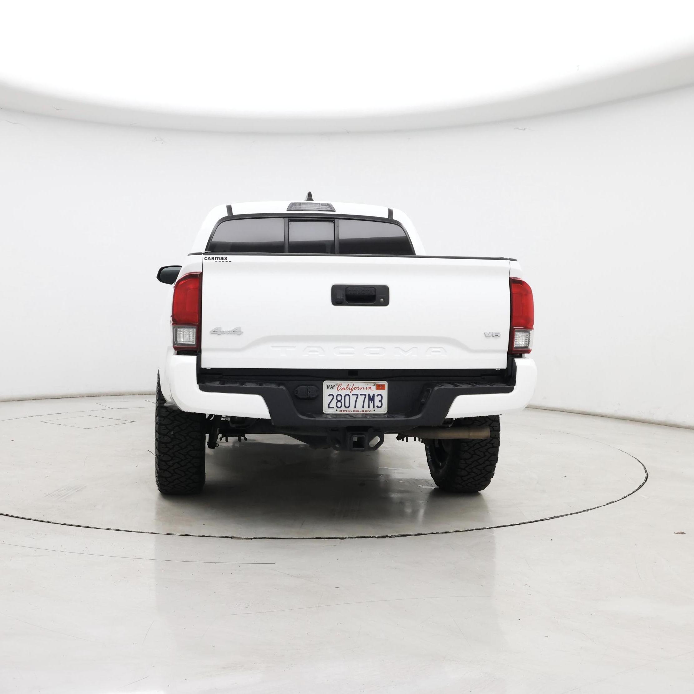 Thumbnail: 2022 Toyota Tacoma - 6