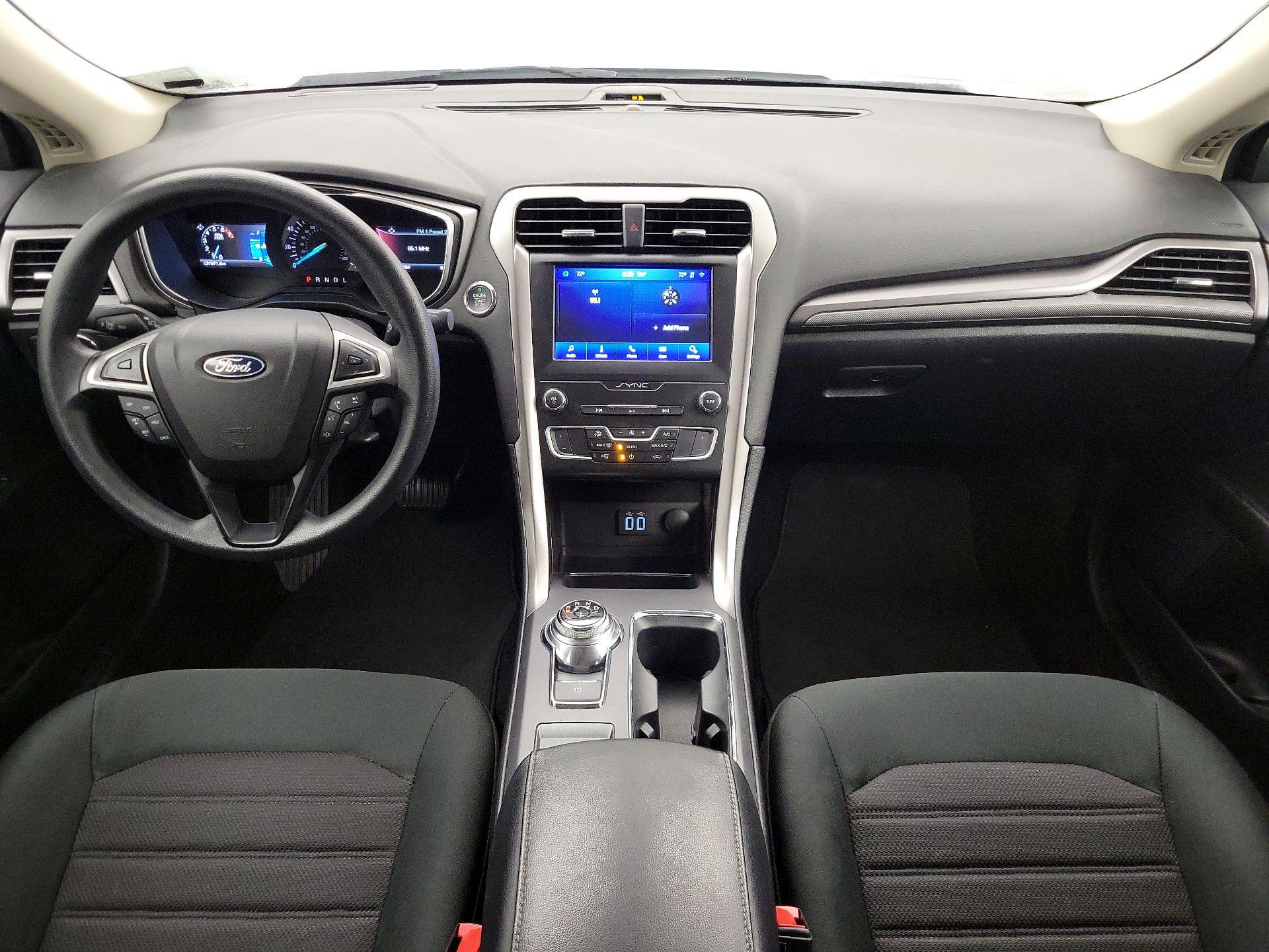 Thumbnail: 2020 Ford Fusion - 9