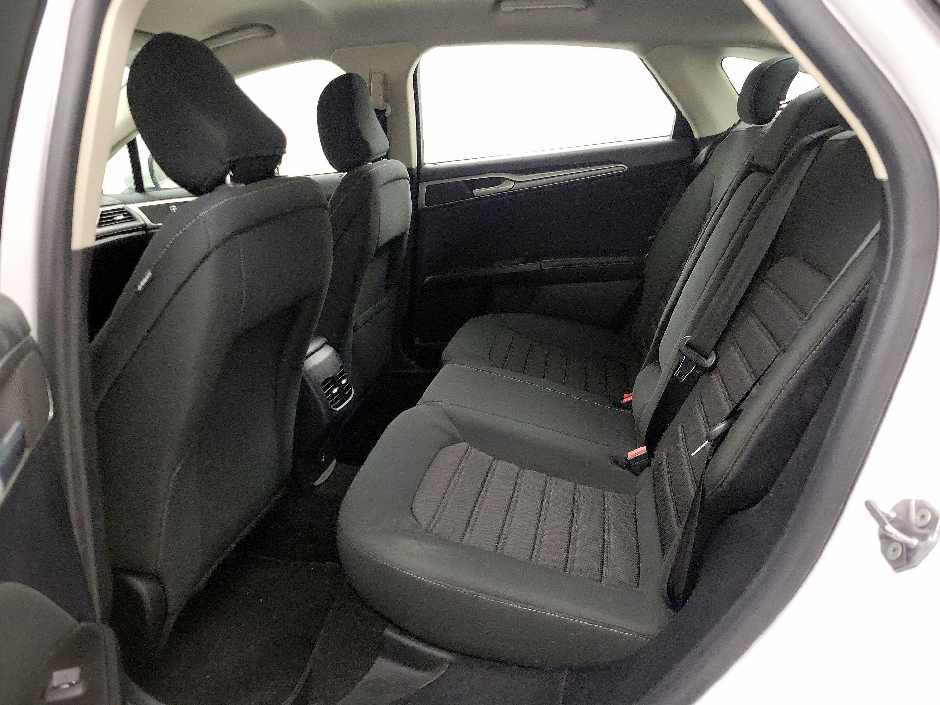 Thumbnail: 2020 Ford Fusion - 19