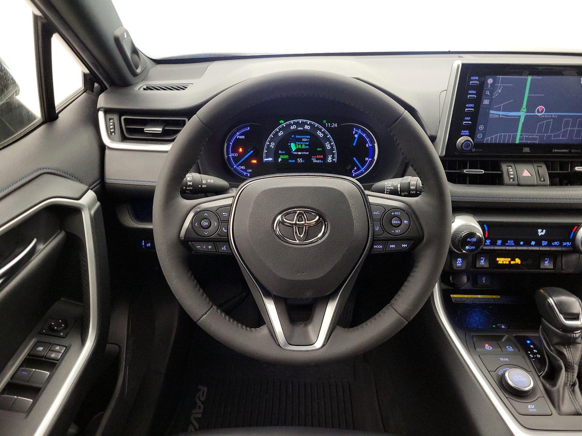 Thumbnail: 2020 Toyota RAV4 - 10