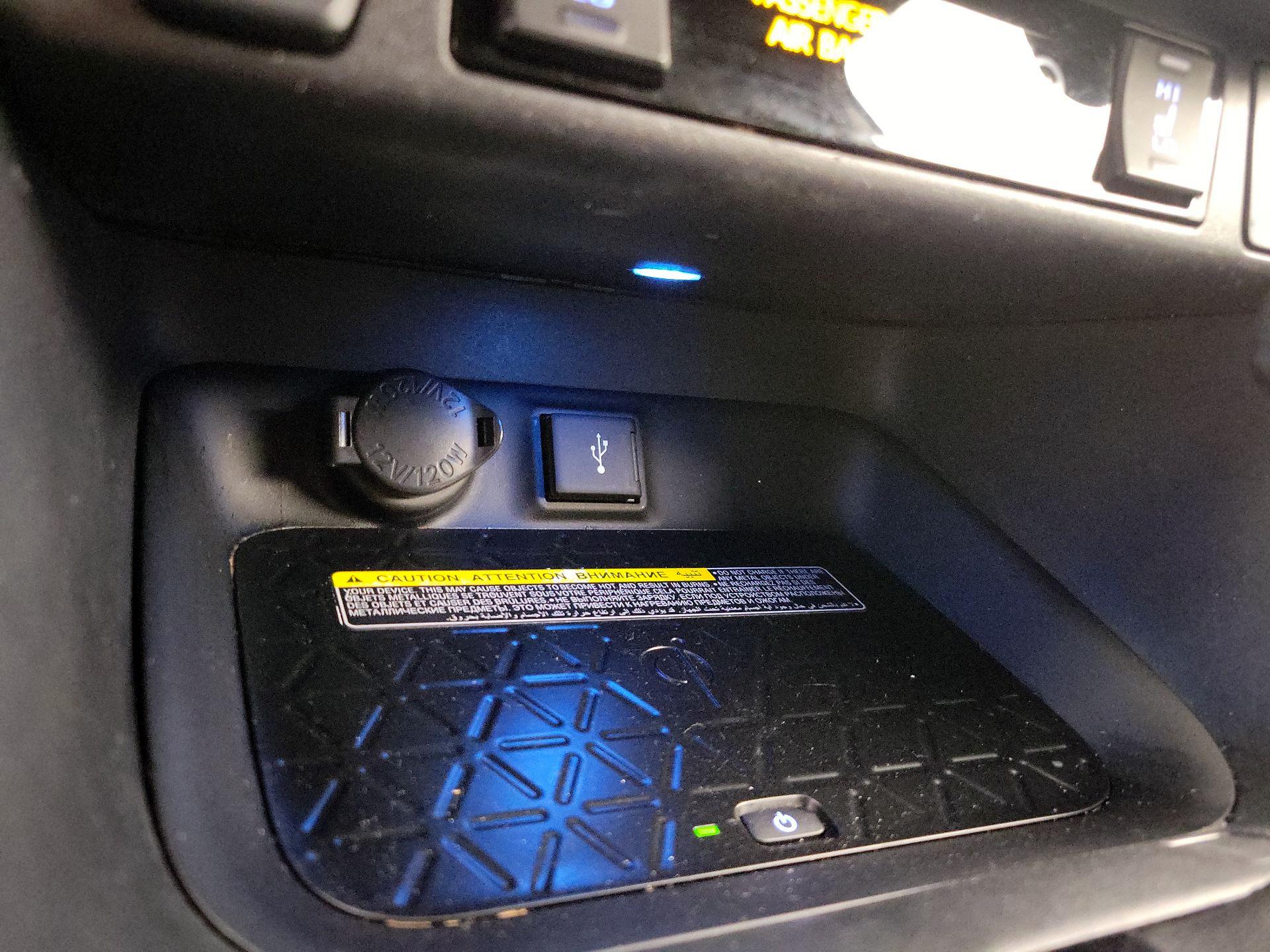 Thumbnail: 2020 Toyota RAV4 - 19