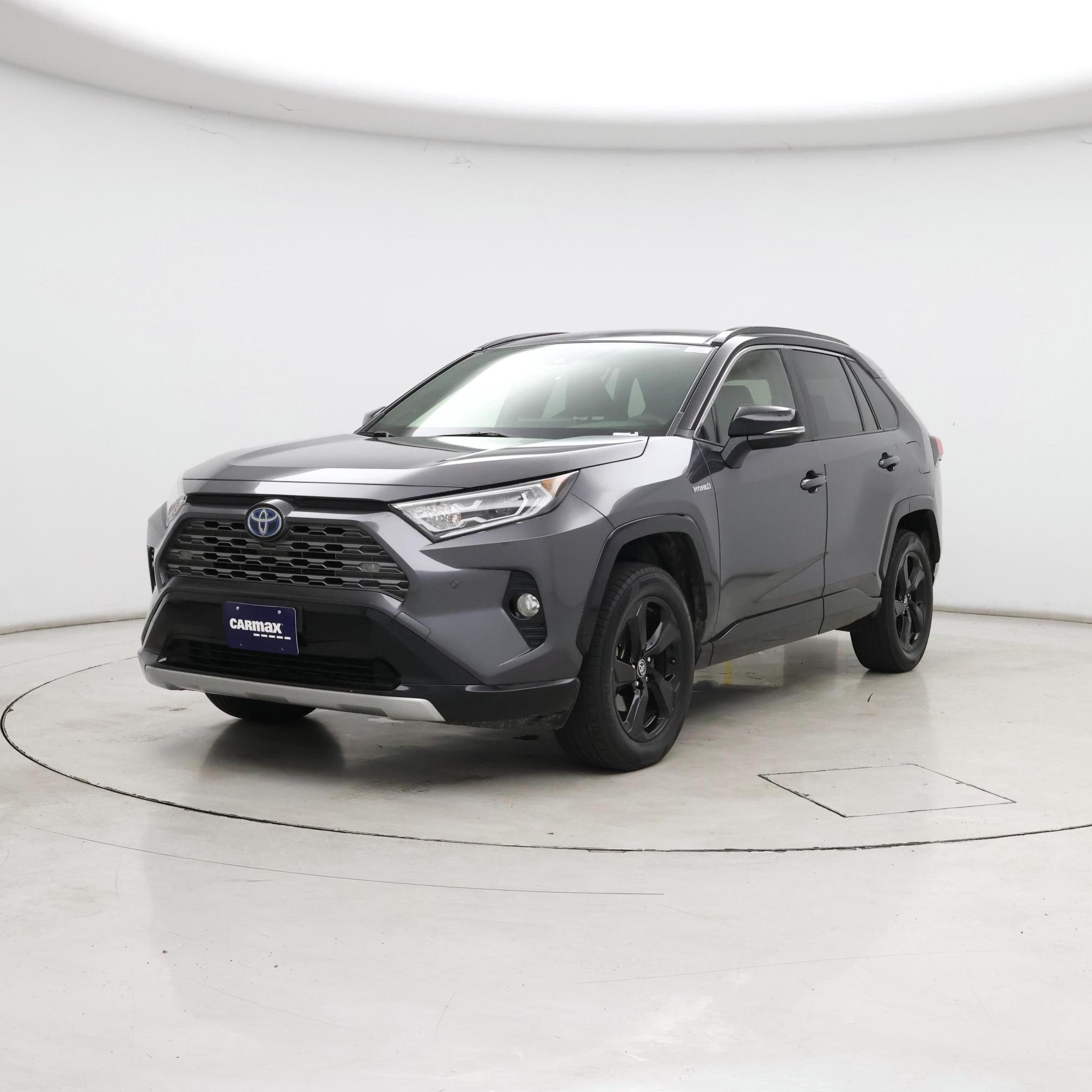 Thumbnail: 2020 Toyota RAV4 - 4