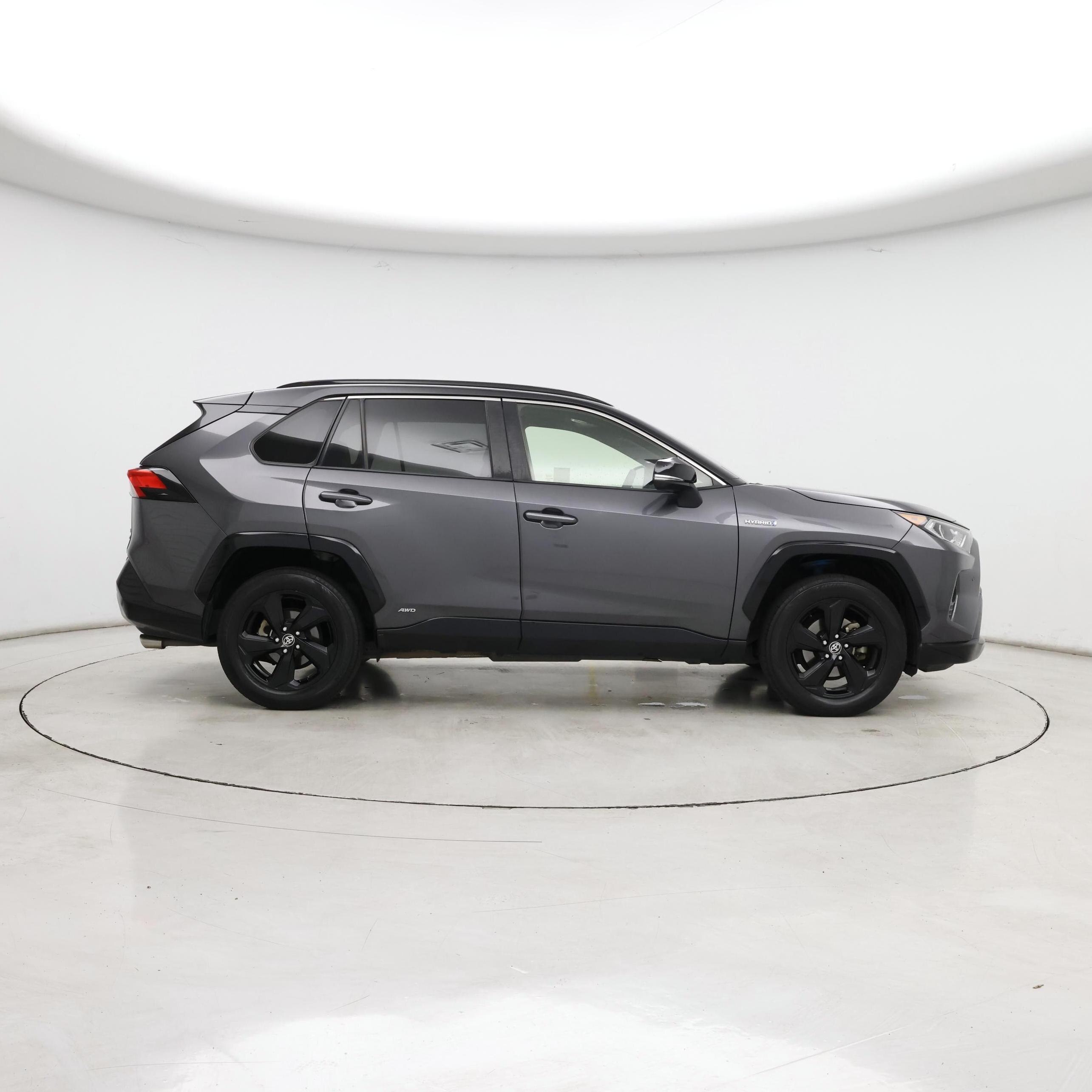Thumbnail: 2020 Toyota RAV4 - 7