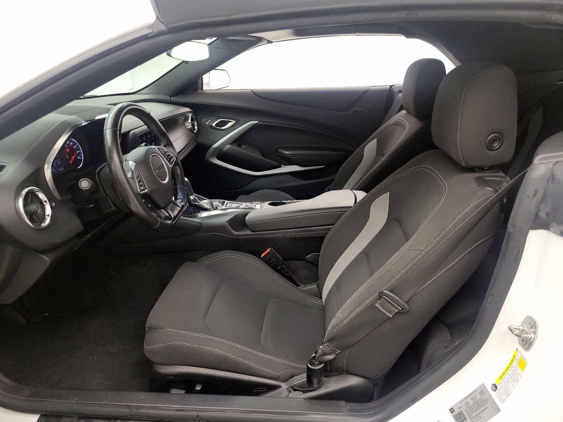 Thumbnail: 2020 Chevrolet Camaro - 11