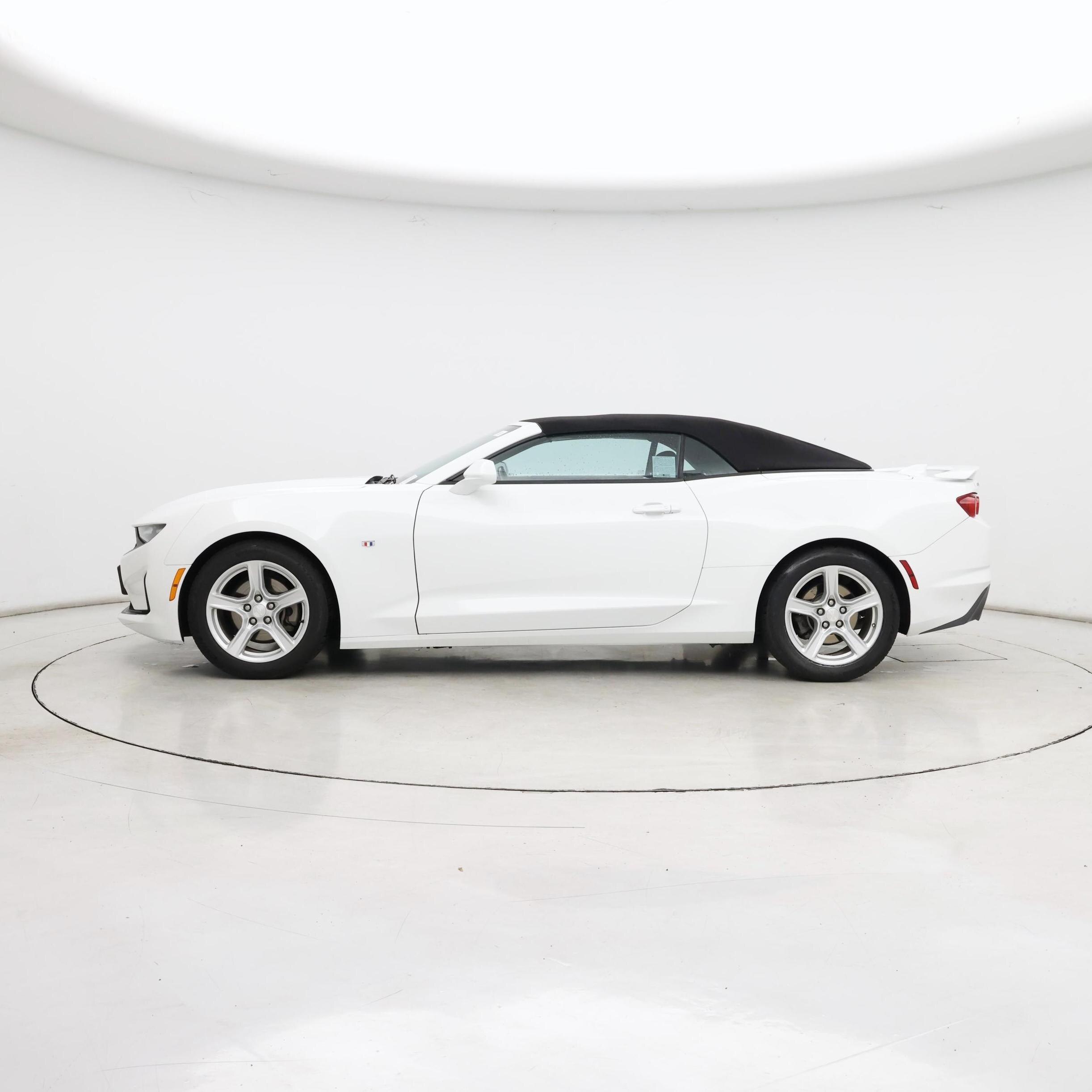 Thumbnail: 2020 Chevrolet Camaro - 3