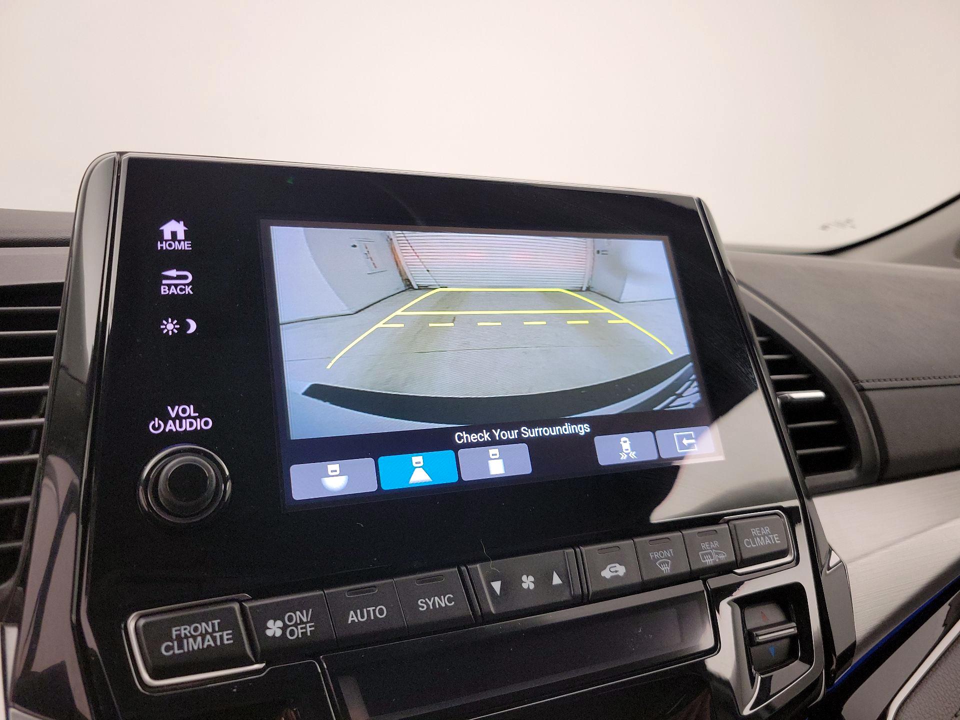 Thumbnail: 2020 Honda Odyssey - 14