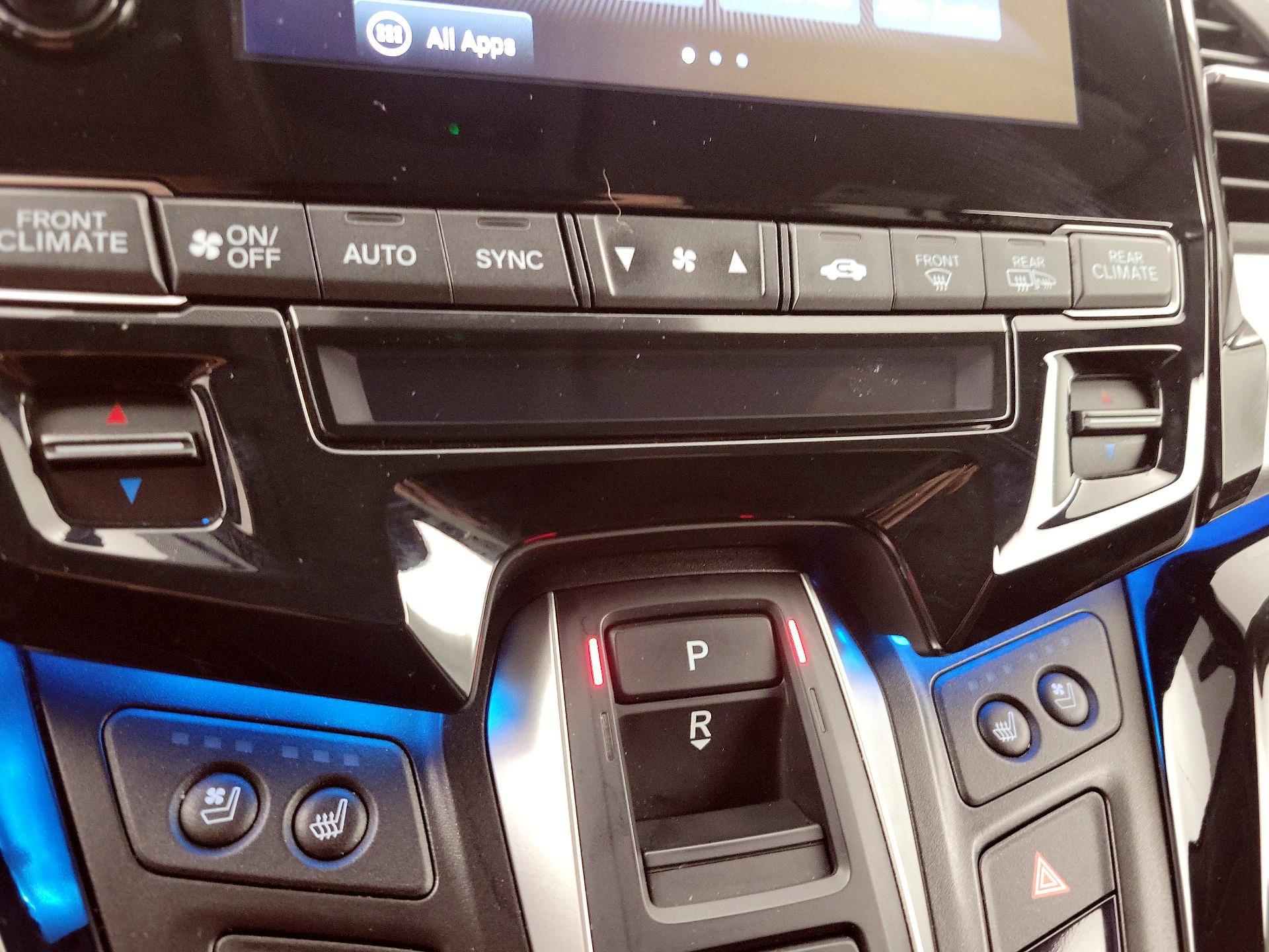 Thumbnail: 2020 Honda Odyssey - 16