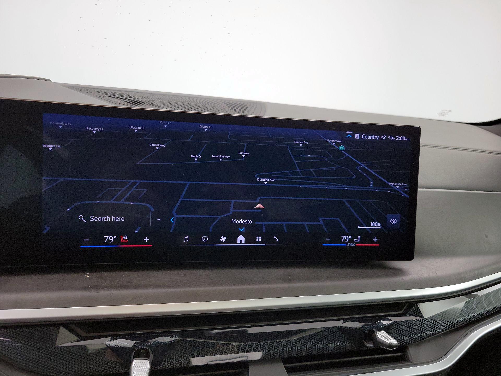 Thumbnail: 2025 BMW X5 - 14