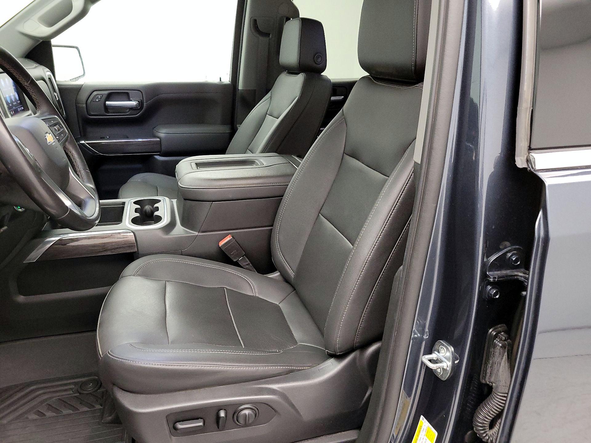 Thumbnail: 2021 Chevrolet Silverado 1500 - 11