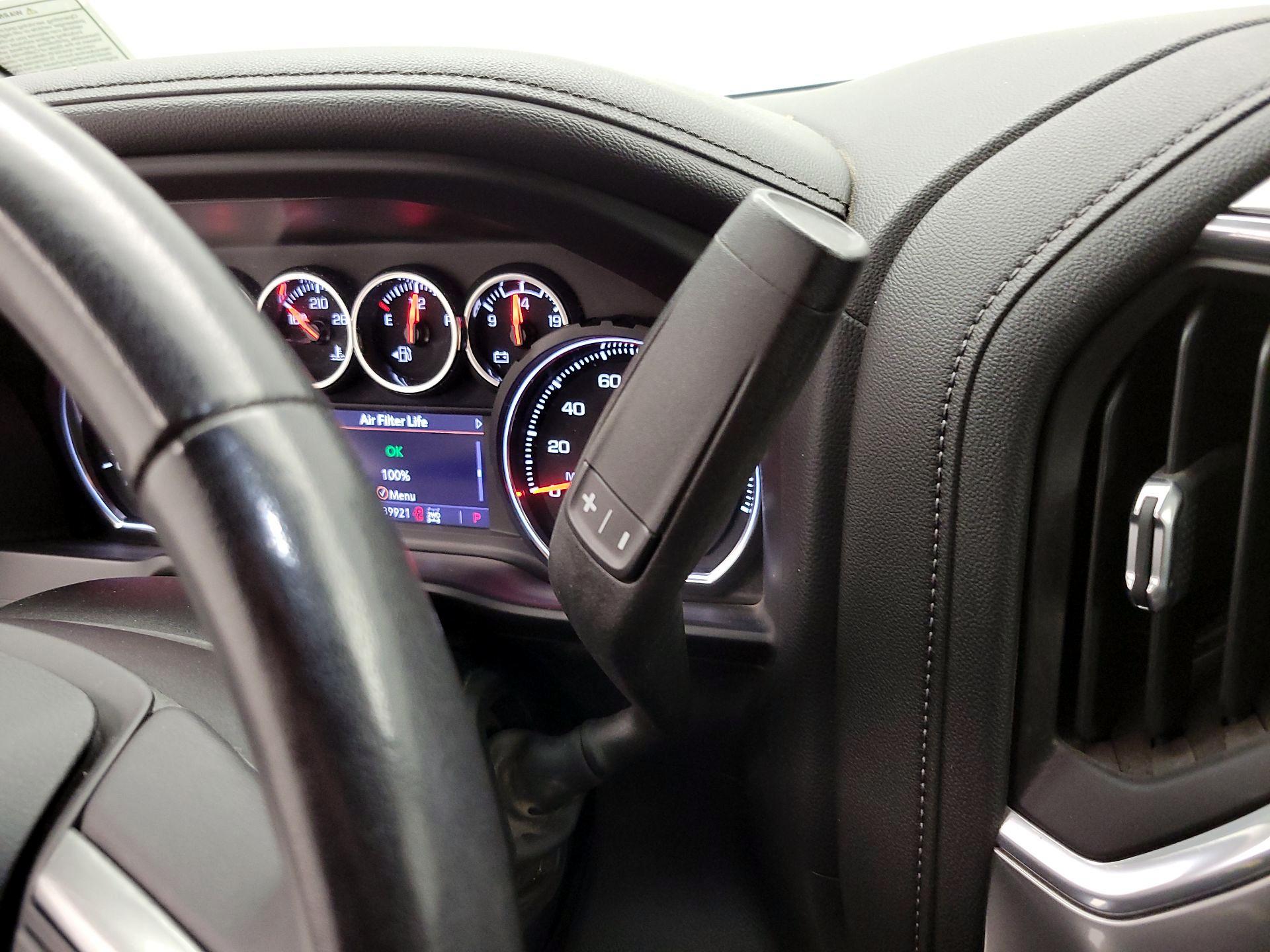 Thumbnail: 2021 Chevrolet Silverado 1500 - 17