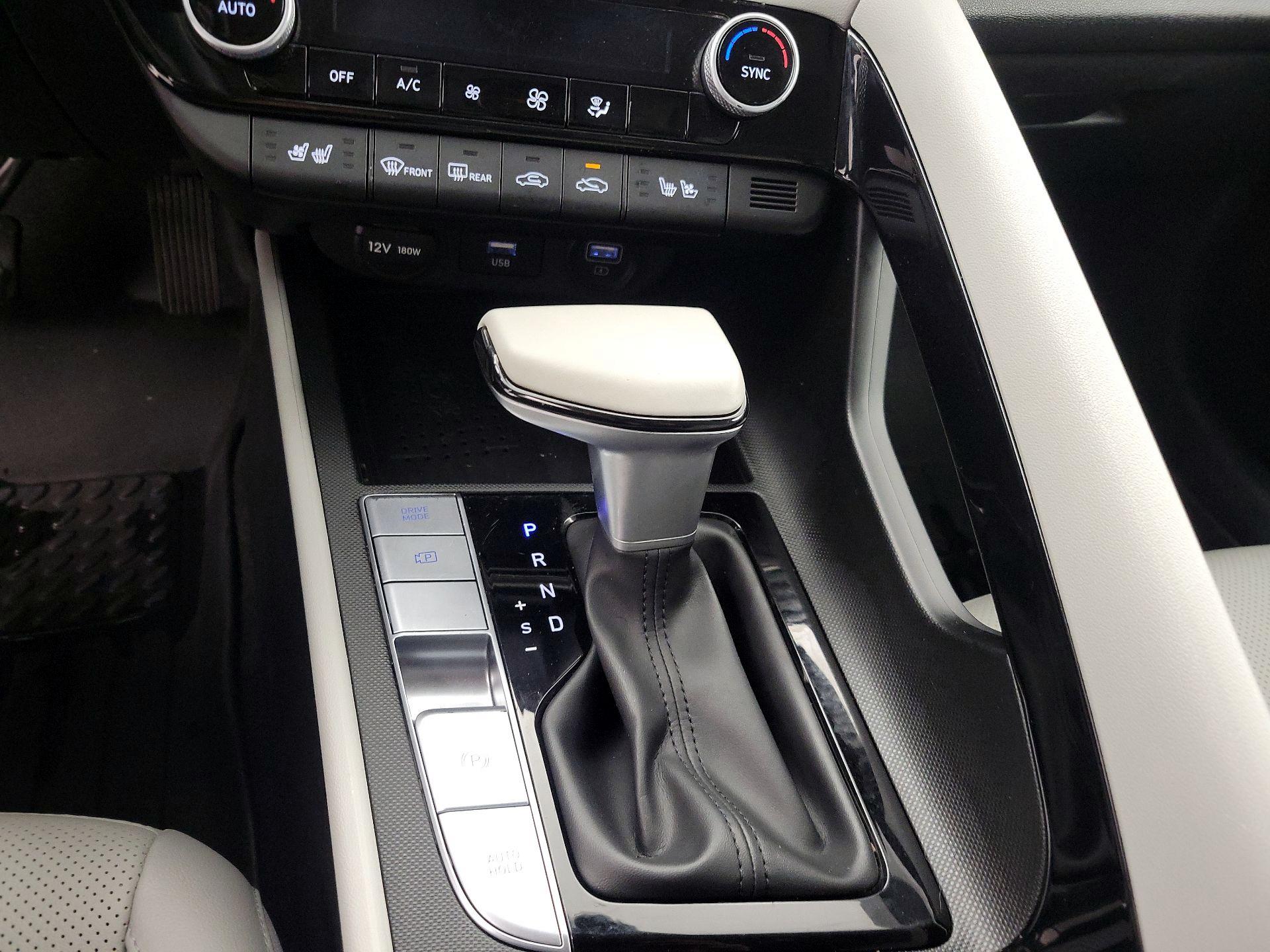 Thumbnail: 2023 Hyundai Elantra - 18