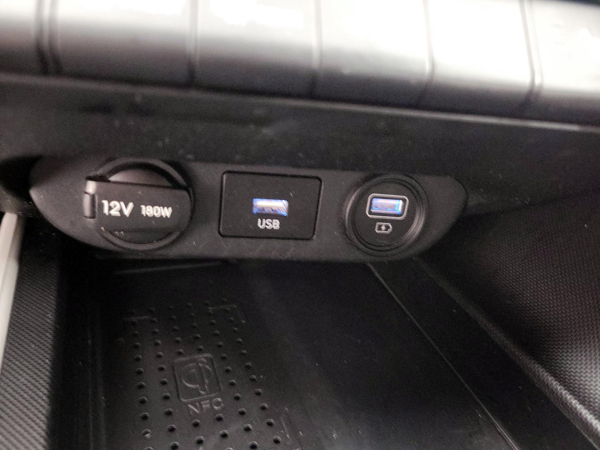 Thumbnail: 2023 Hyundai Elantra - 19