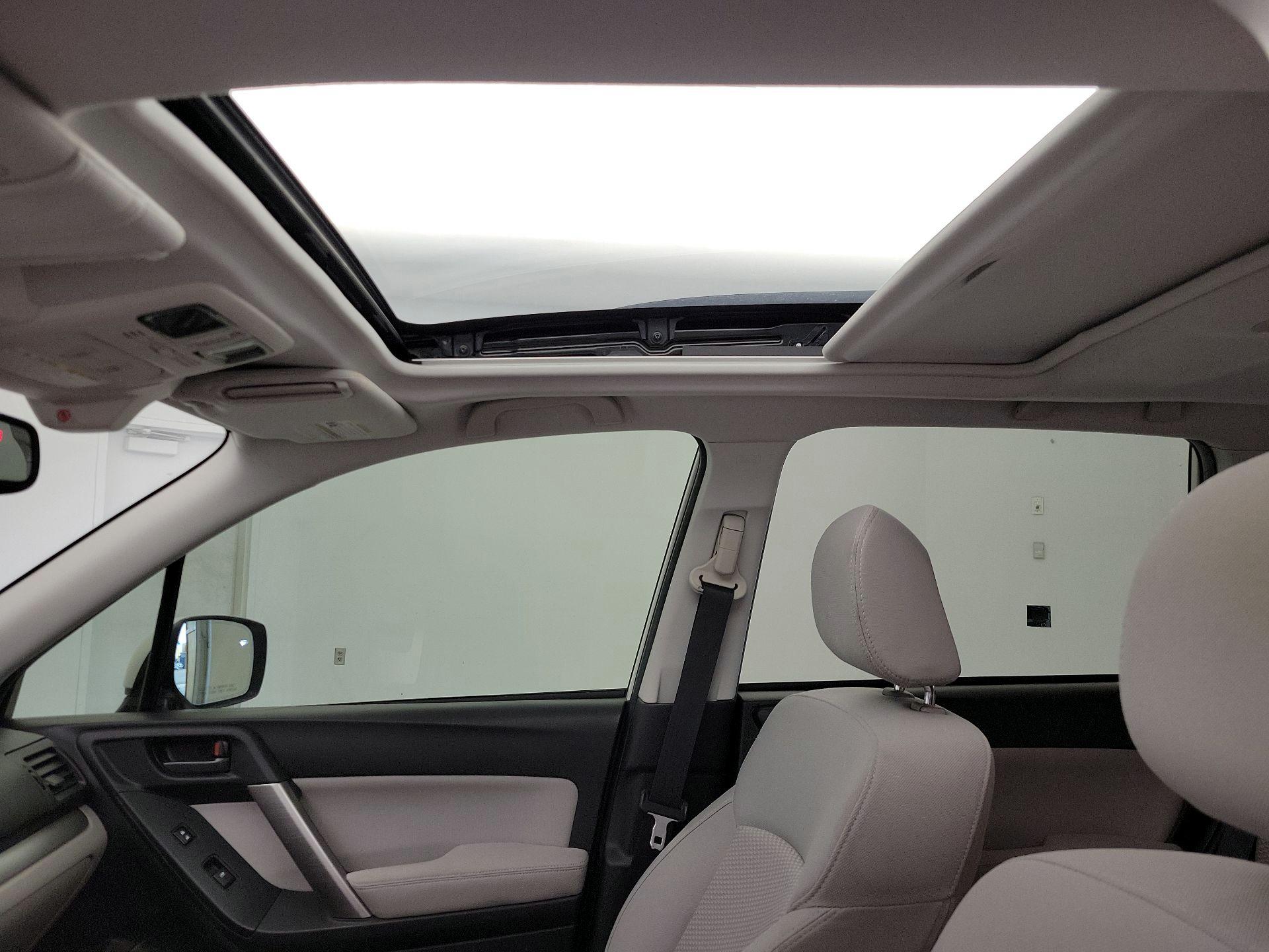 Thumbnail: 2015 Subaru Forester - 19