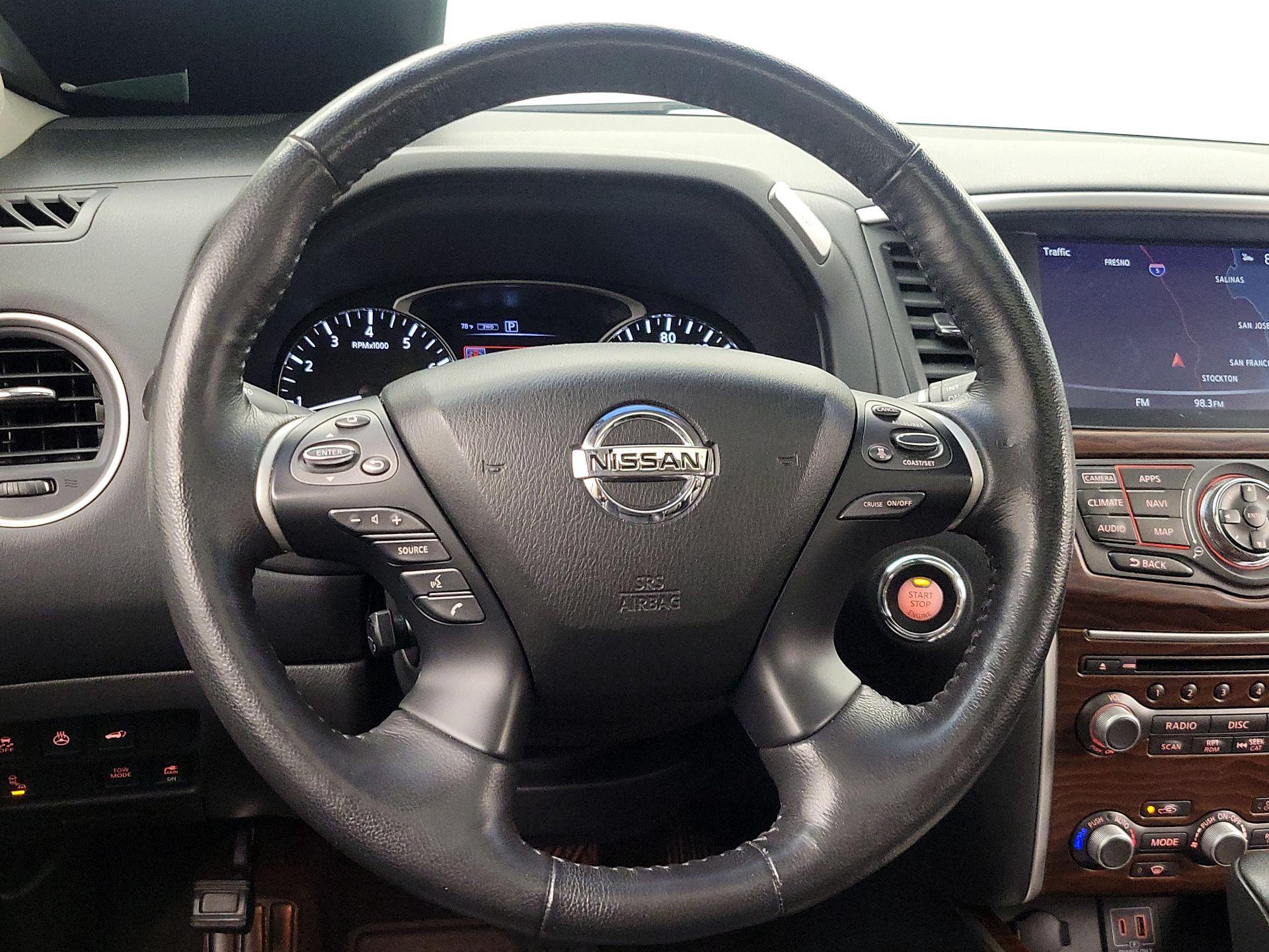 Thumbnail: 2020 Nissan Pathfinder - 10