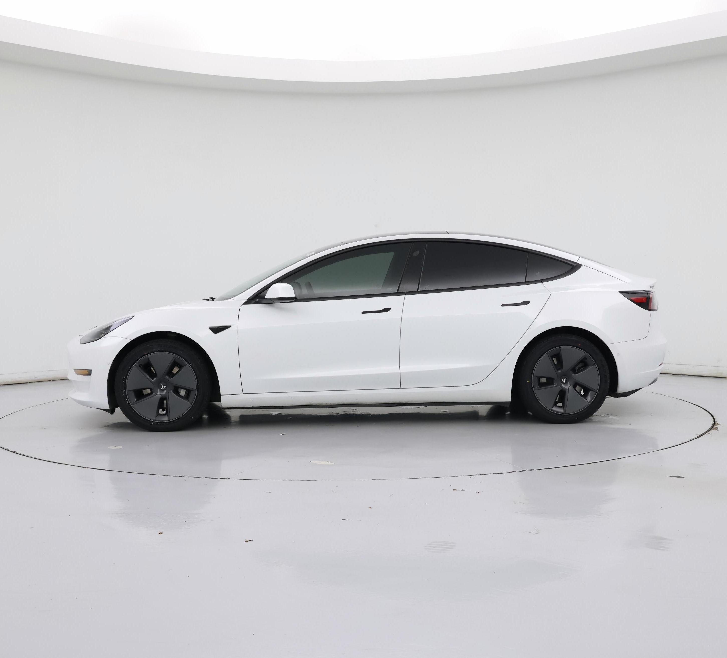Thumbnail: 2022 Tesla Model 3 - 3