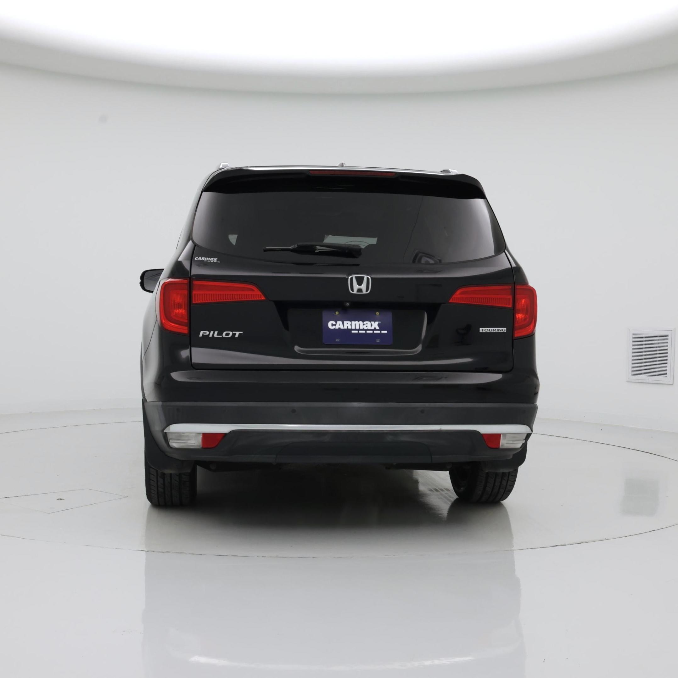 Thumbnail: 2017 Honda Pilot - 6