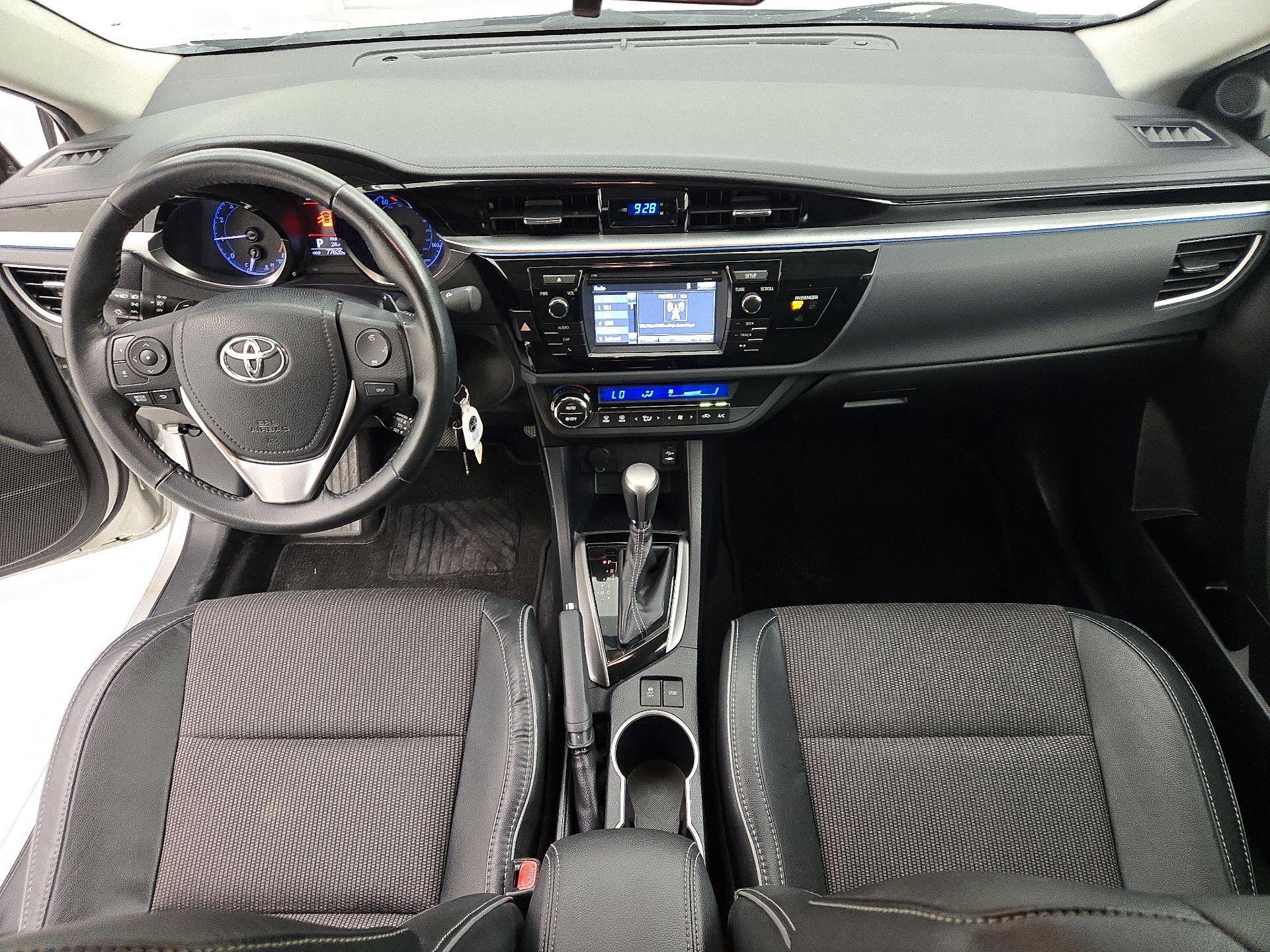Thumbnail: 2014 Toyota Corolla - 9