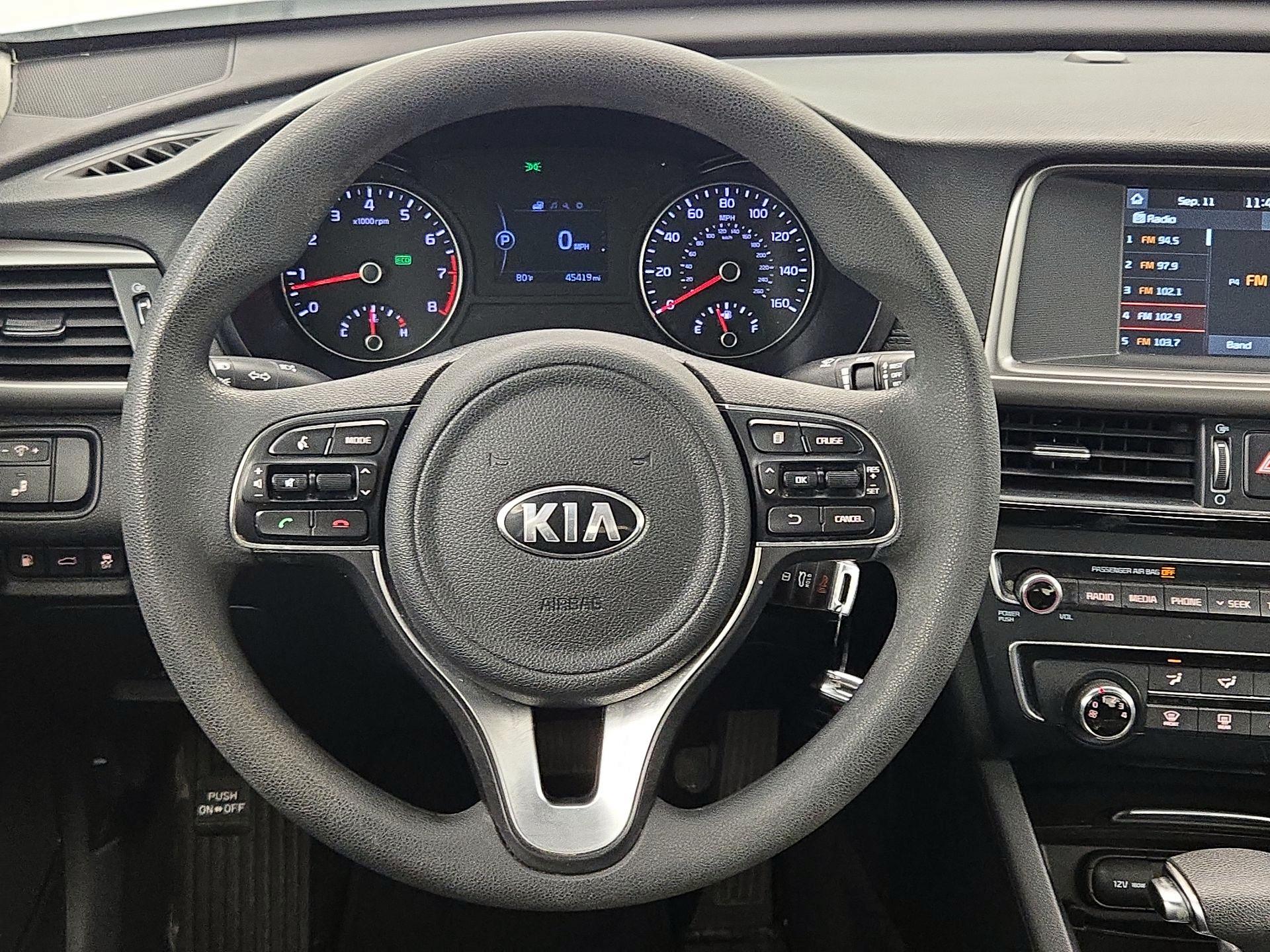 Thumbnail: 2018 Kia Optima - 10