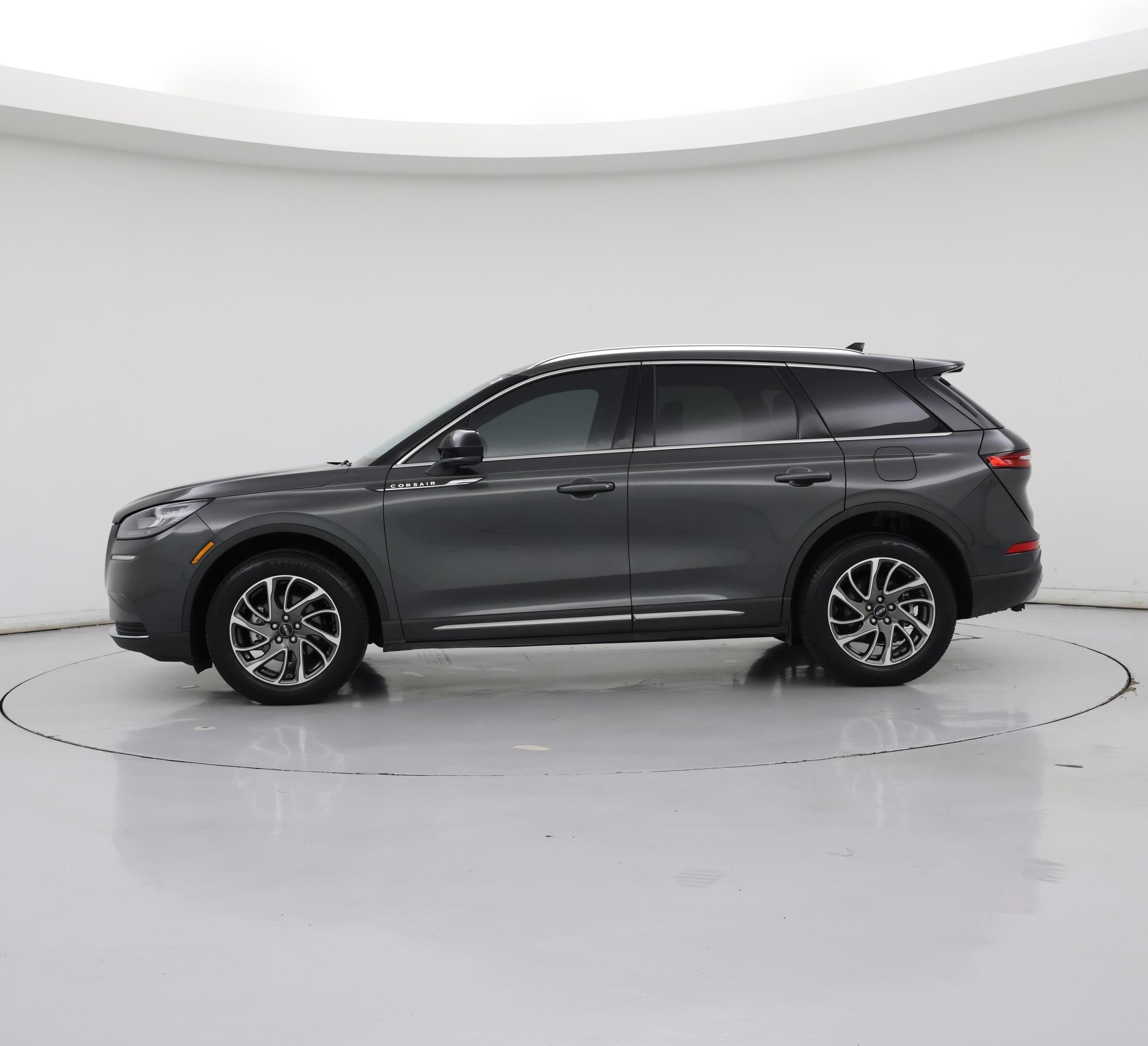 Thumbnail: 2020 Lincoln Corsair - 3