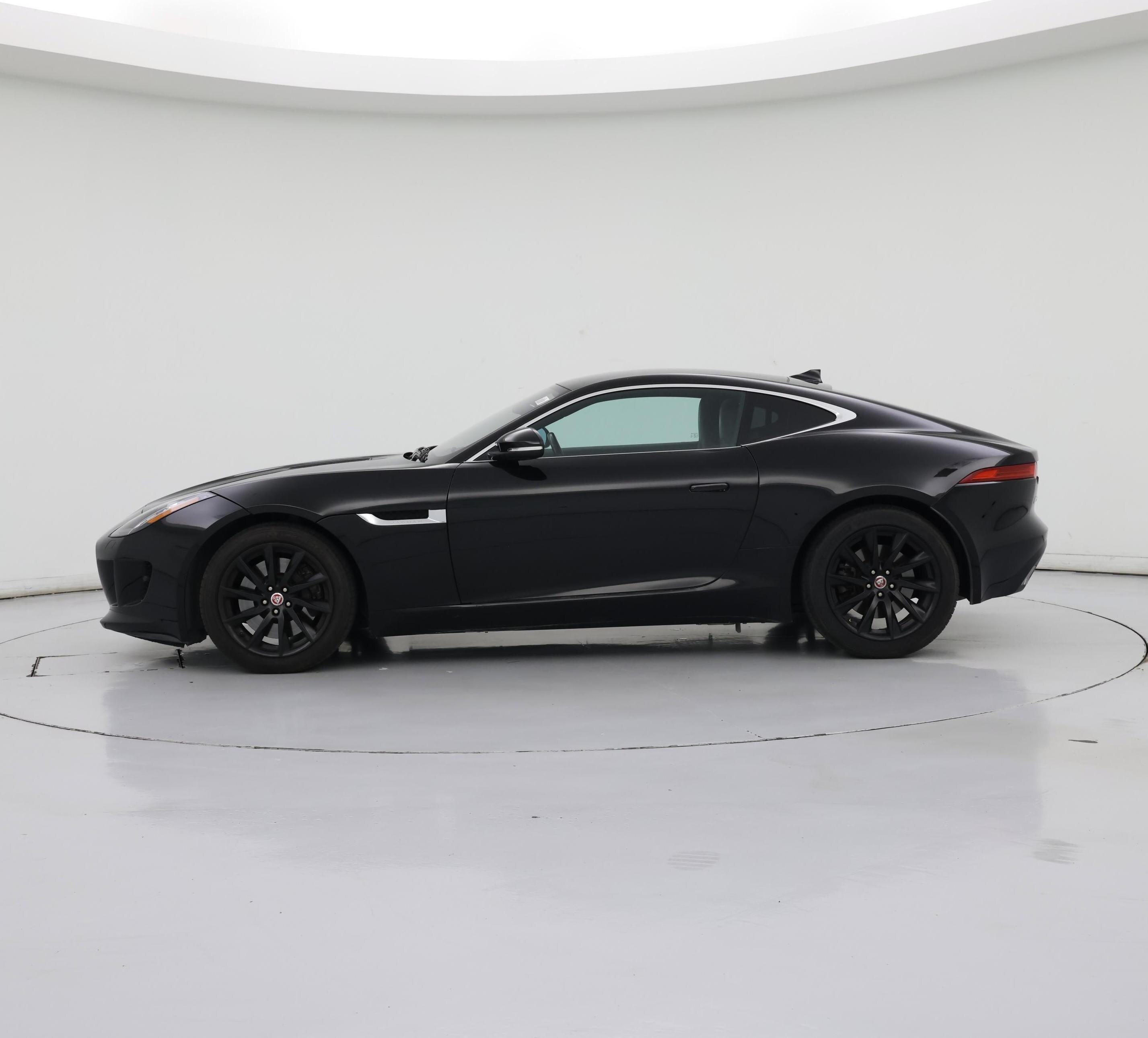 Thumbnail: 2017 Jaguar F-Type - 3