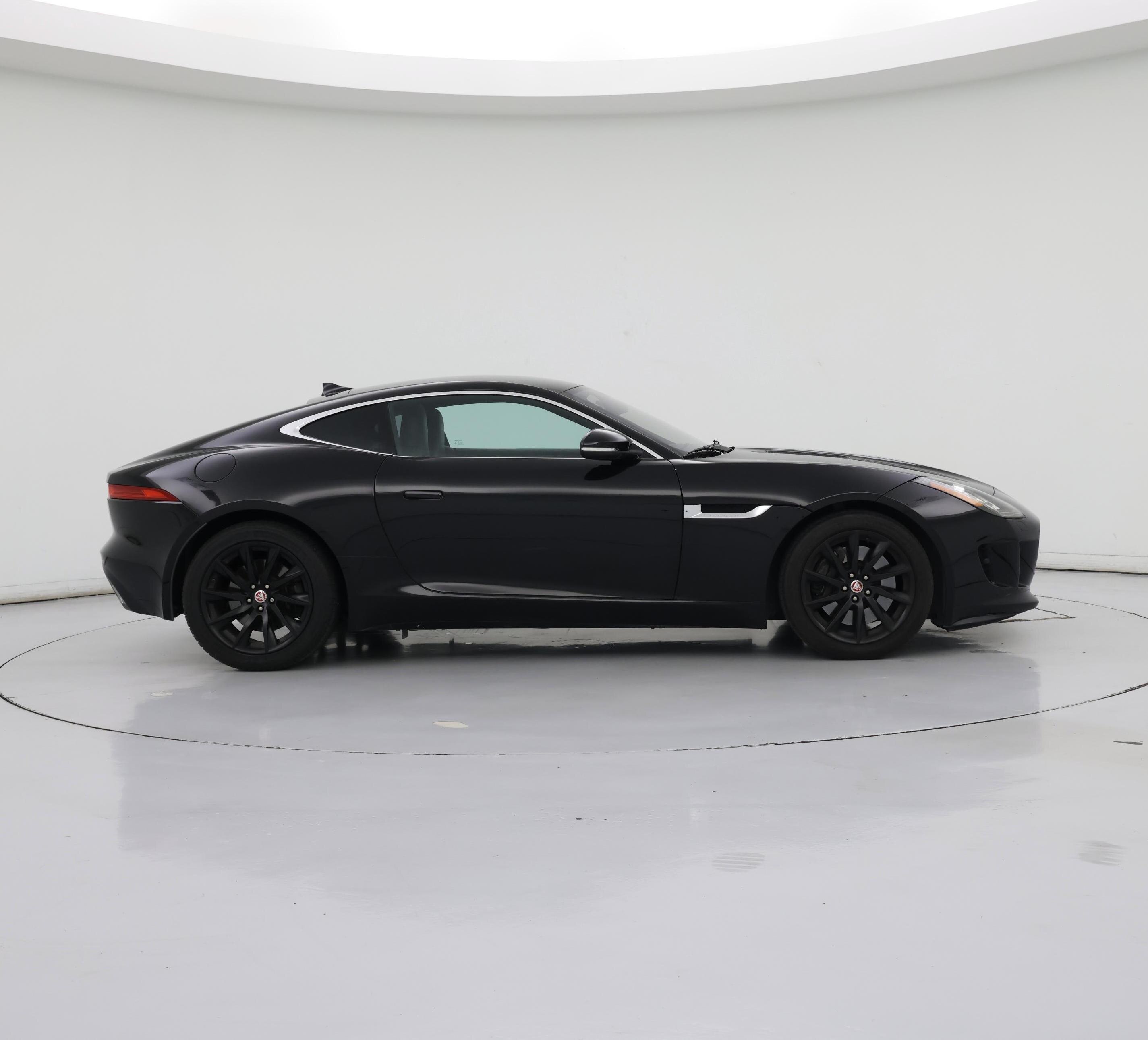 Thumbnail: 2017 Jaguar F-Type - 7