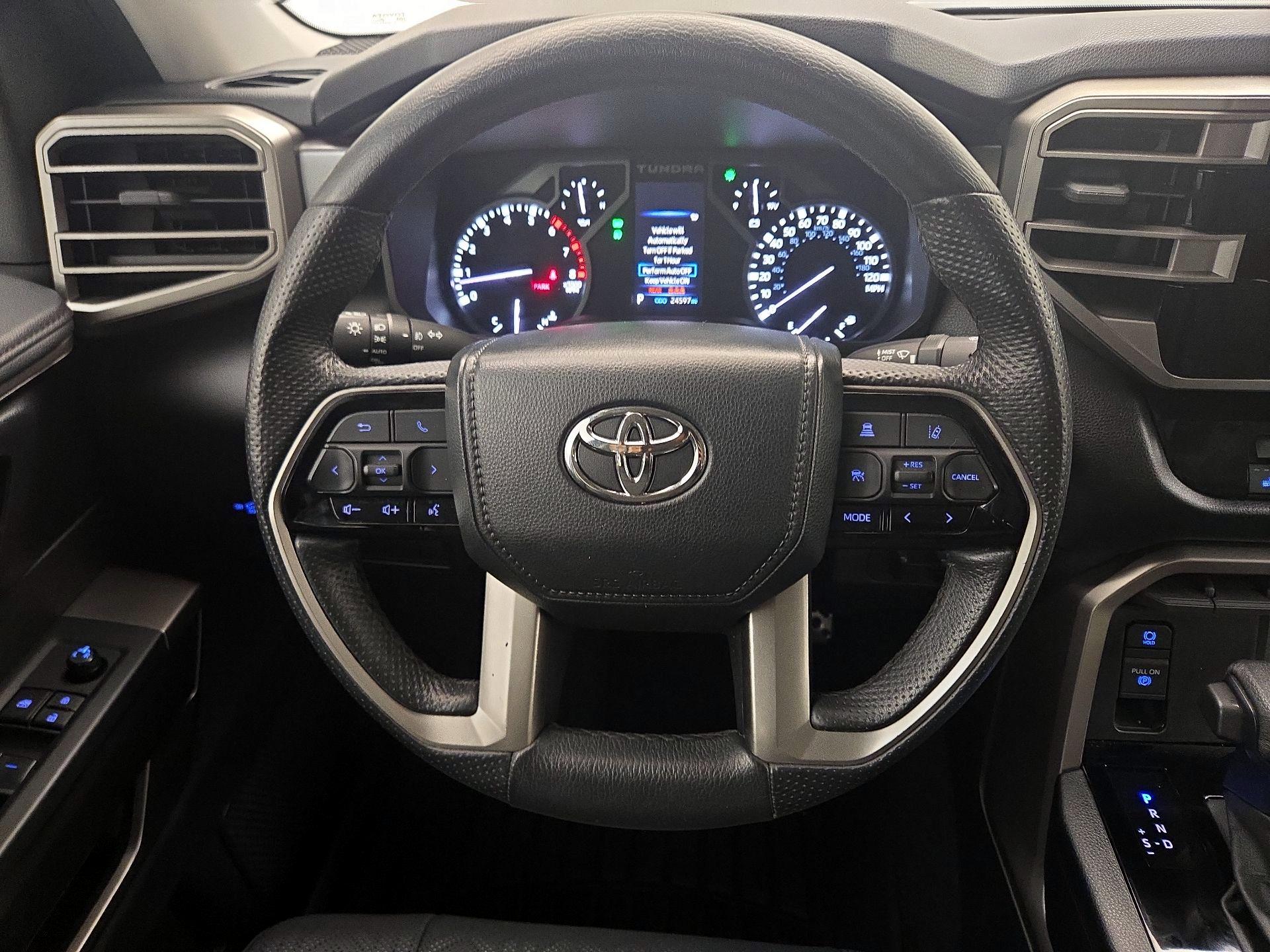 Thumbnail: 2024 Toyota Tundra - 10