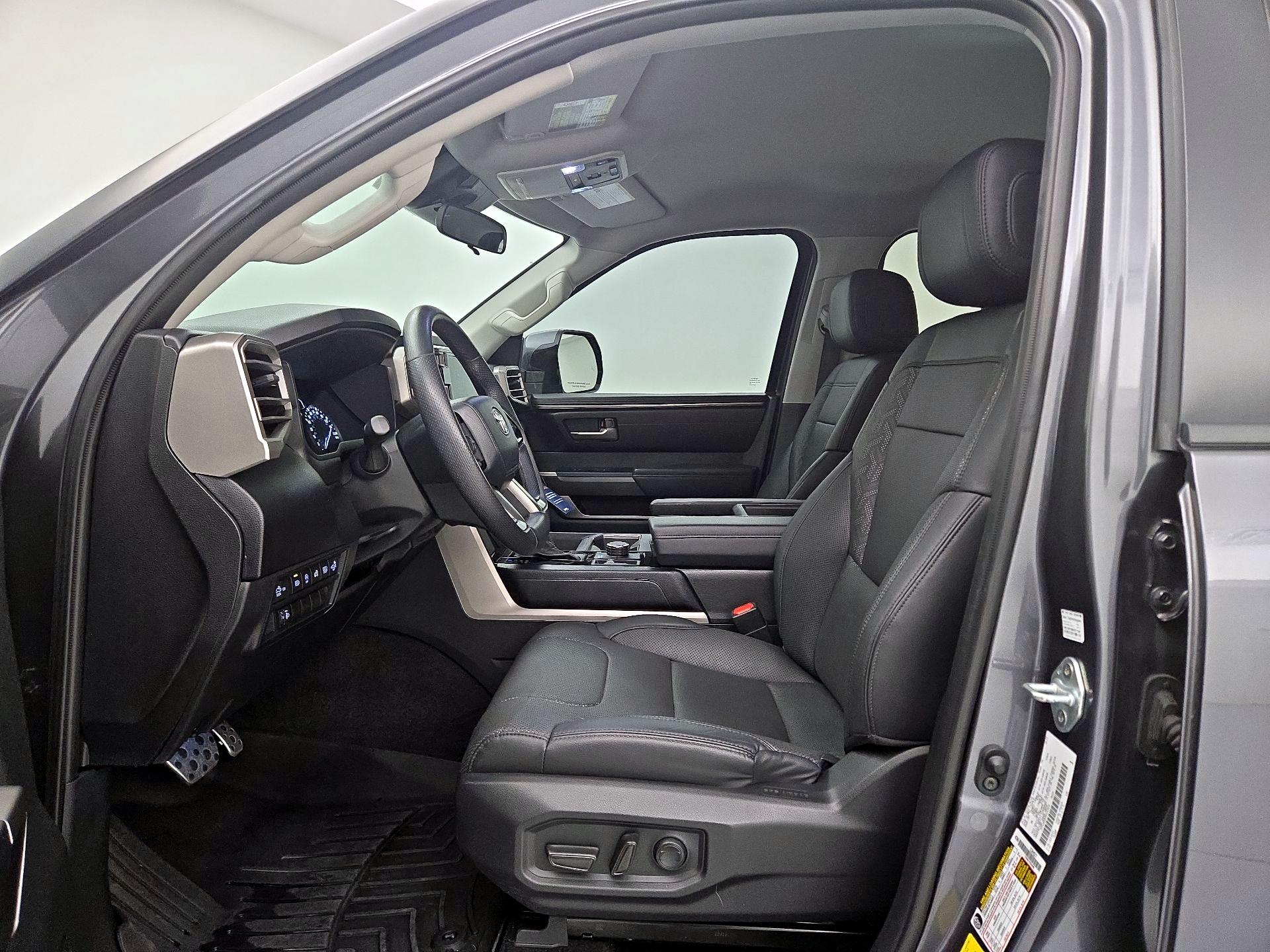 Thumbnail: 2024 Toyota Tundra - 11
