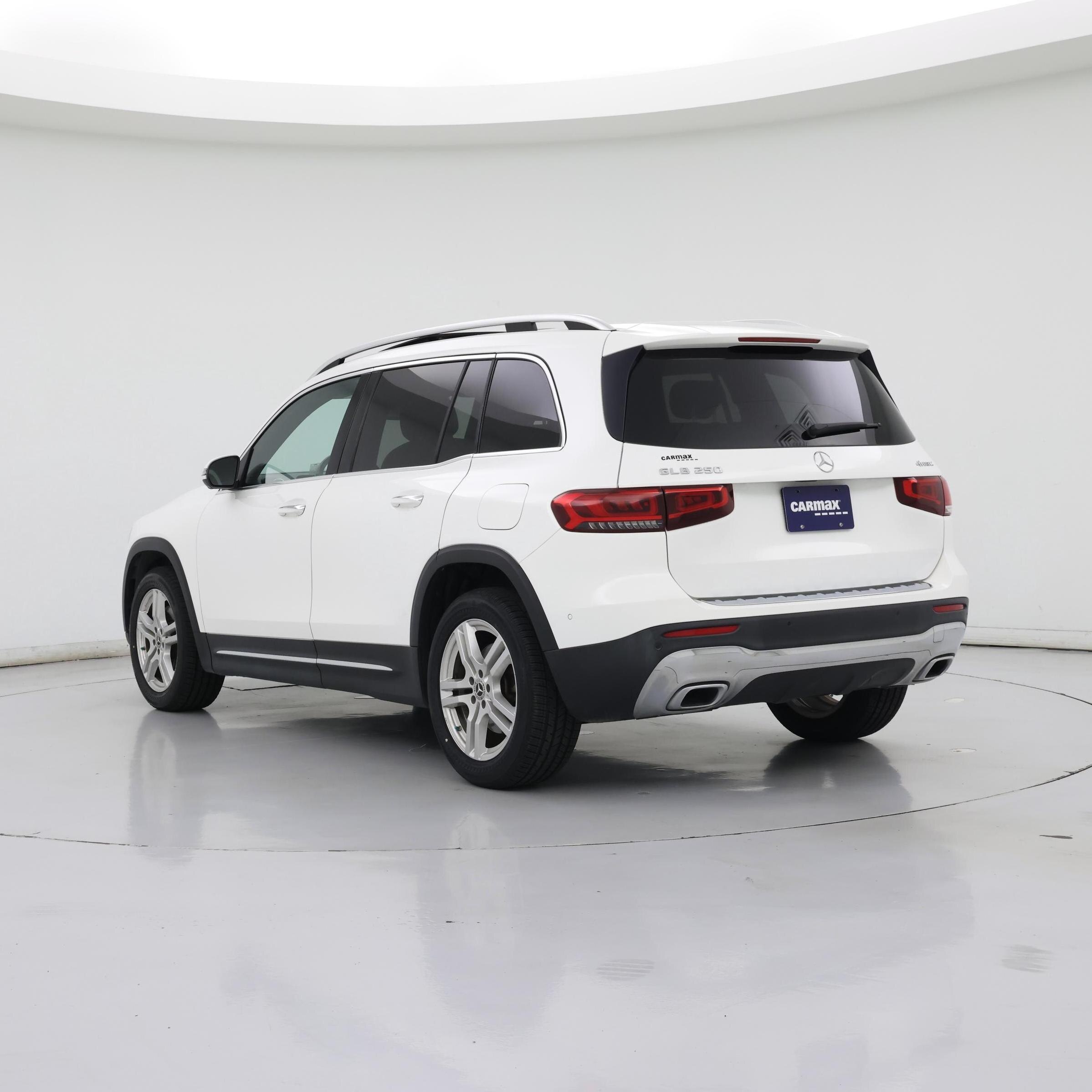 Thumbnail: 2020 Mercedes-Benz GLB - 2