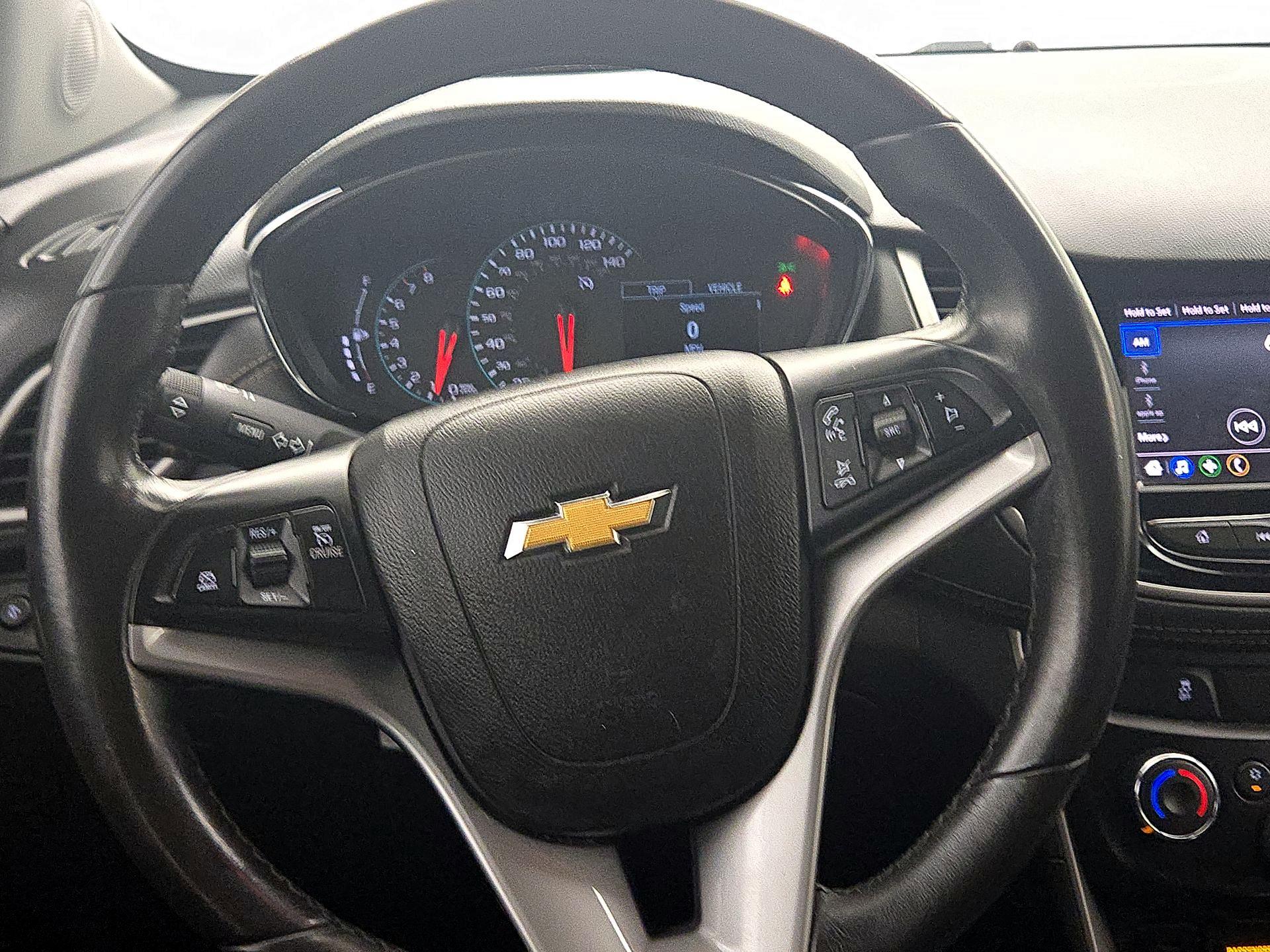 Thumbnail: 2021 Chevrolet Trax - 10