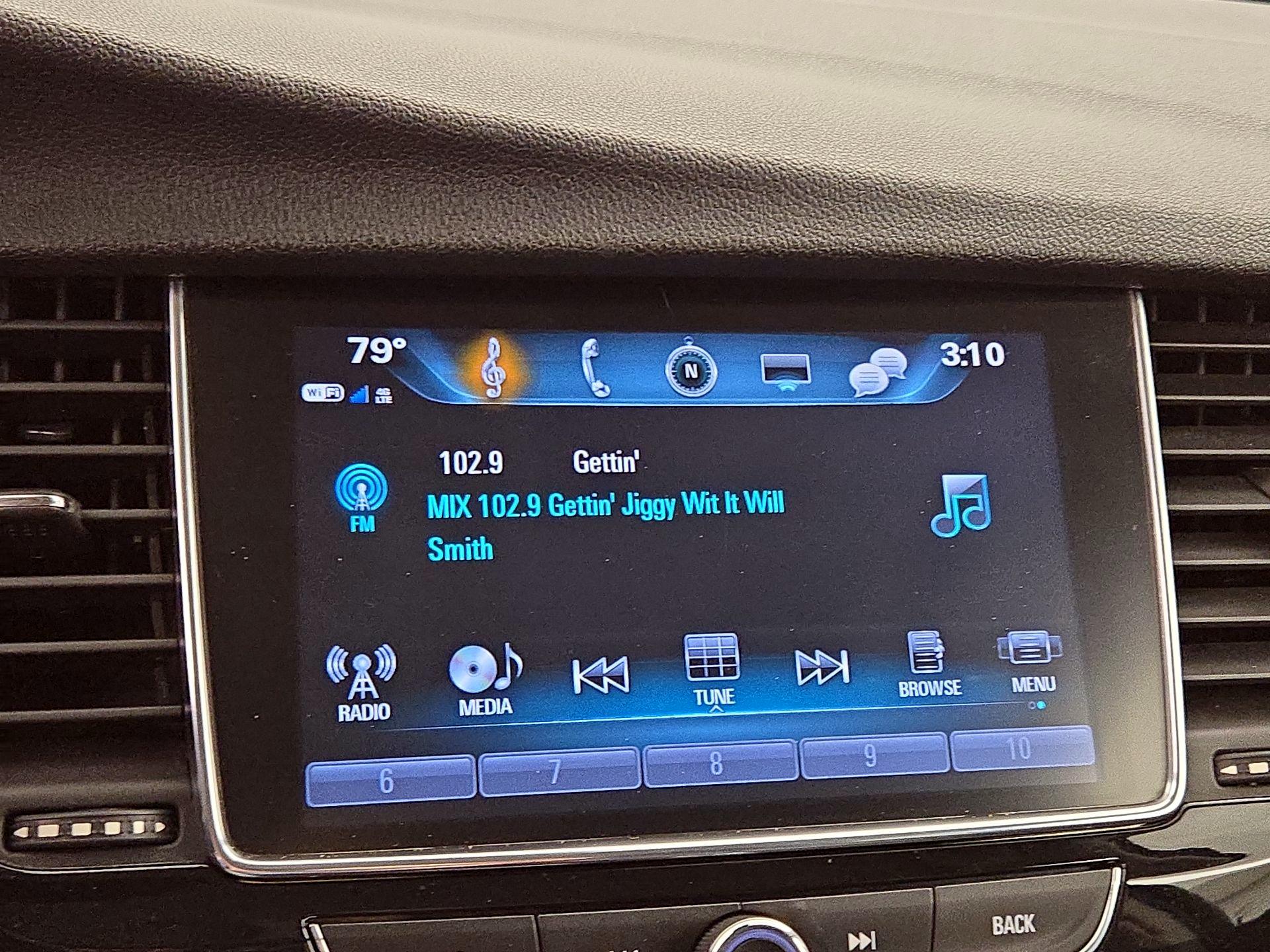 Thumbnail: 2018 Buick Encore - 16