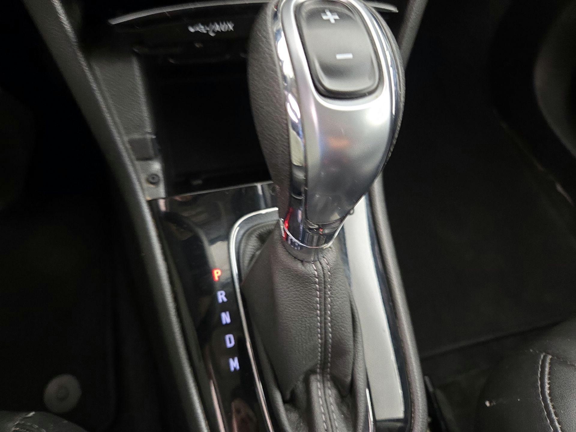 Thumbnail: 2018 Buick Encore - 18
