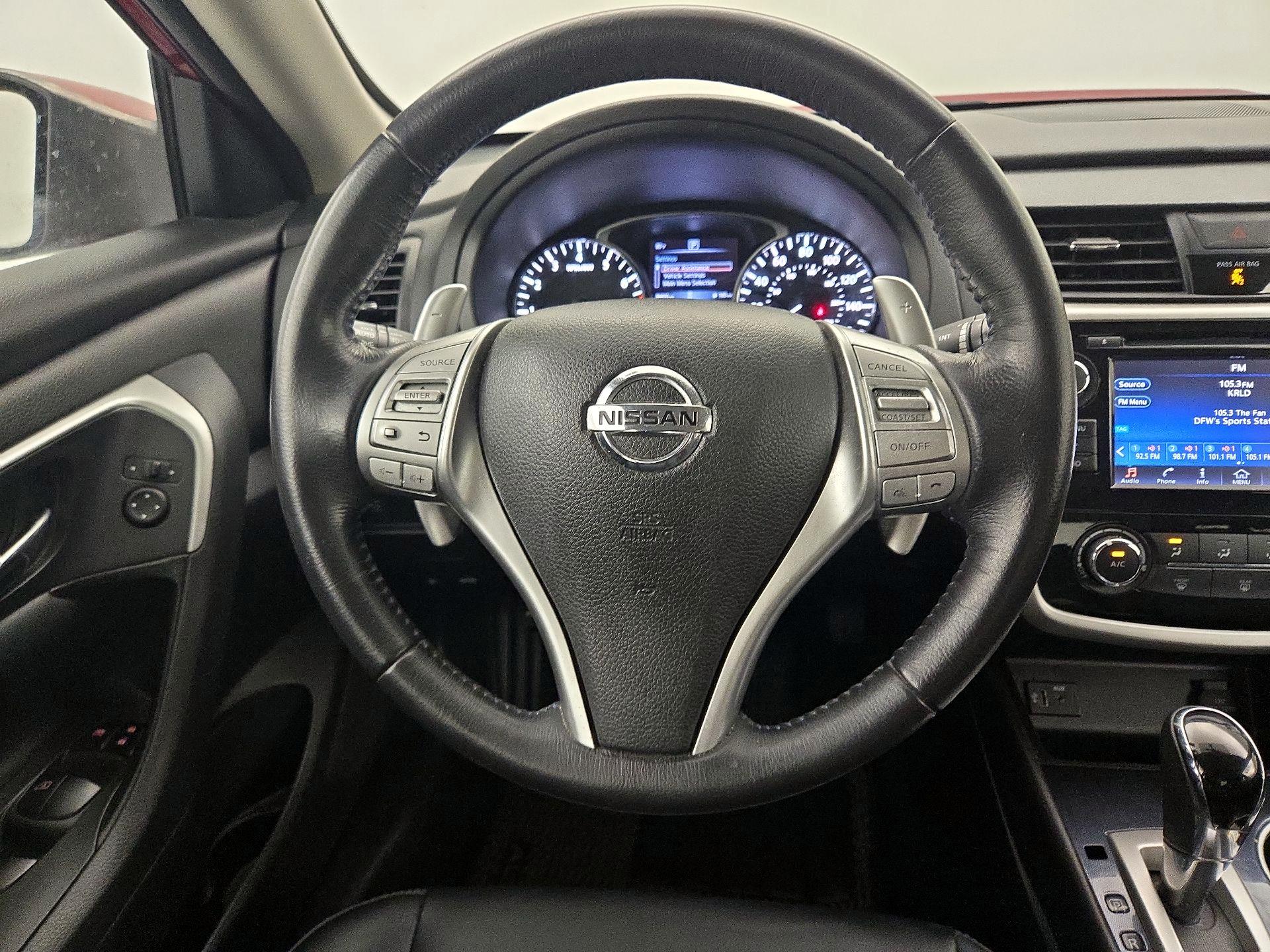 Thumbnail: 2018 Nissan Altima - 10
