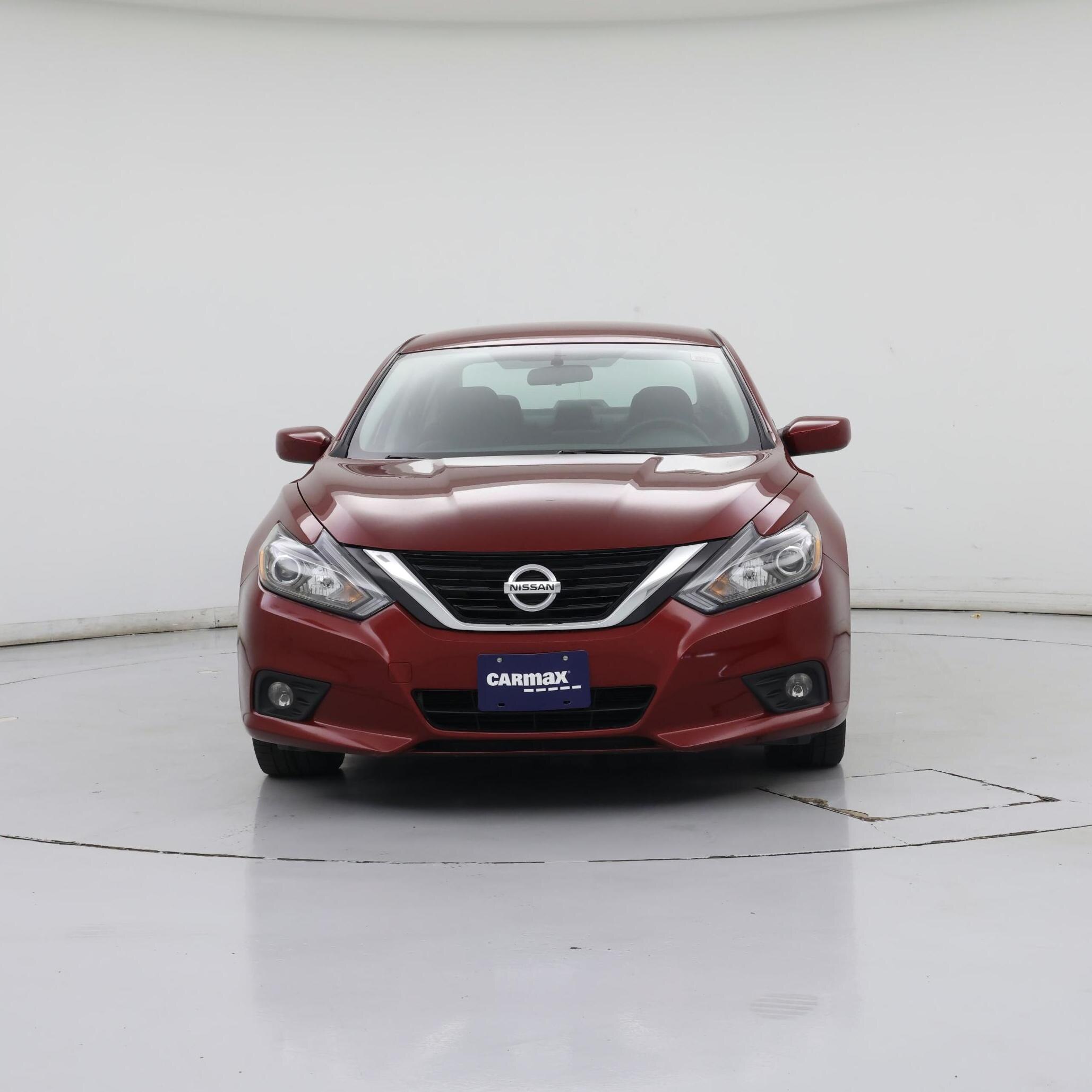 Thumbnail: 2018 Nissan Altima - 5
