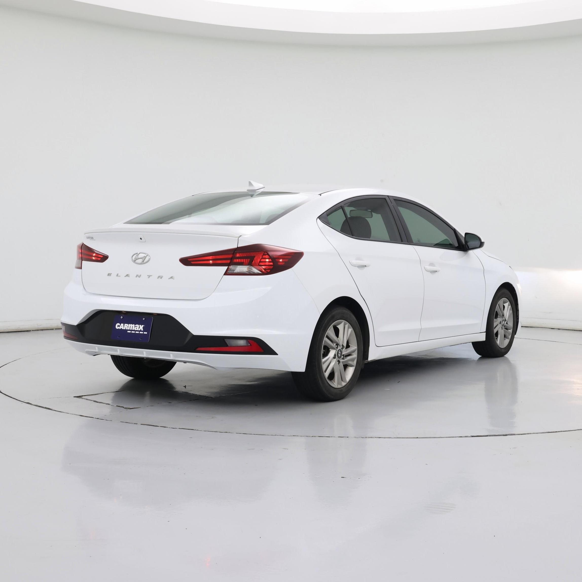 Thumbnail: 2020 Hyundai Elantra - 8