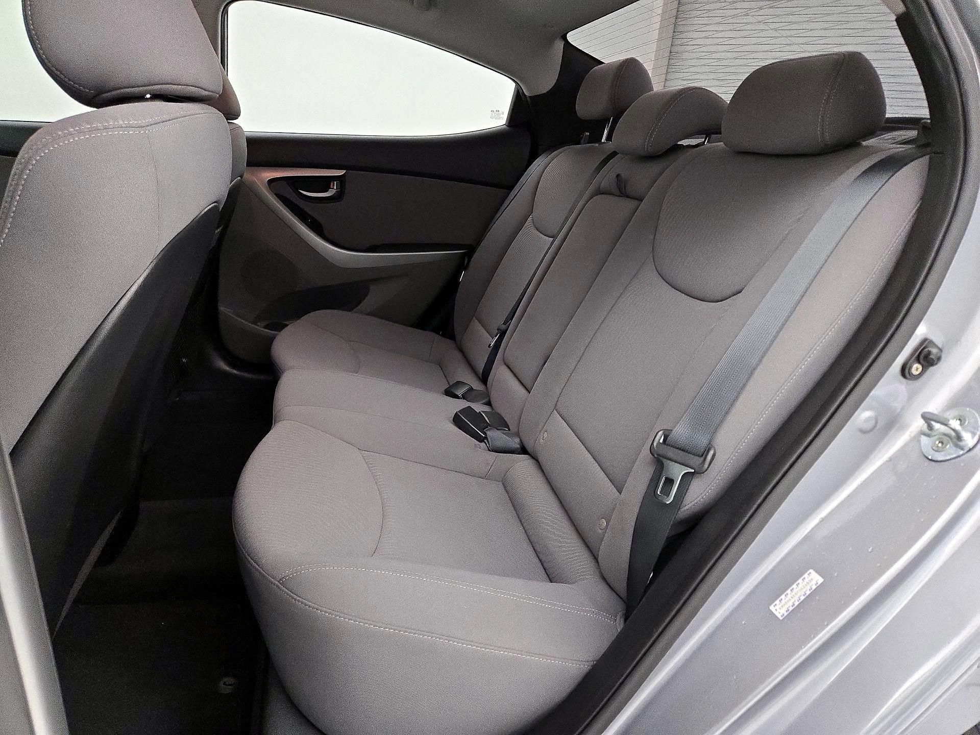 Thumbnail: 2015 Hyundai Elantra - 19