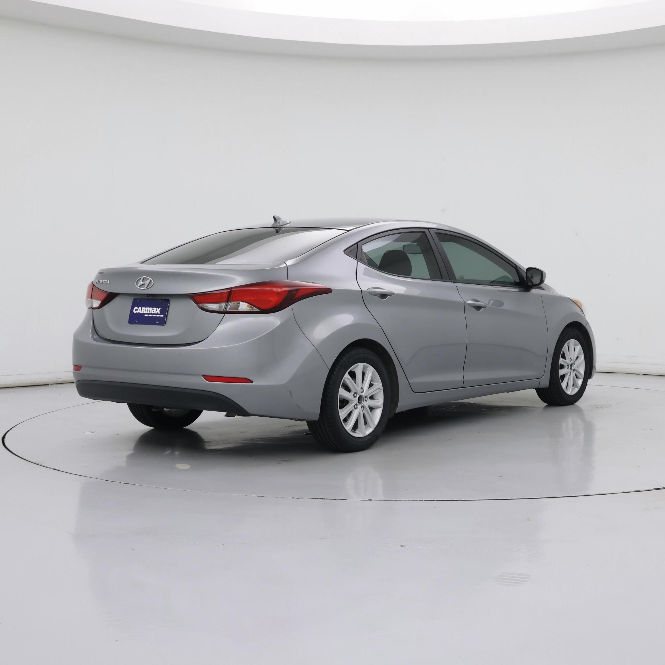 Thumbnail: 2015 Hyundai Elantra - 8