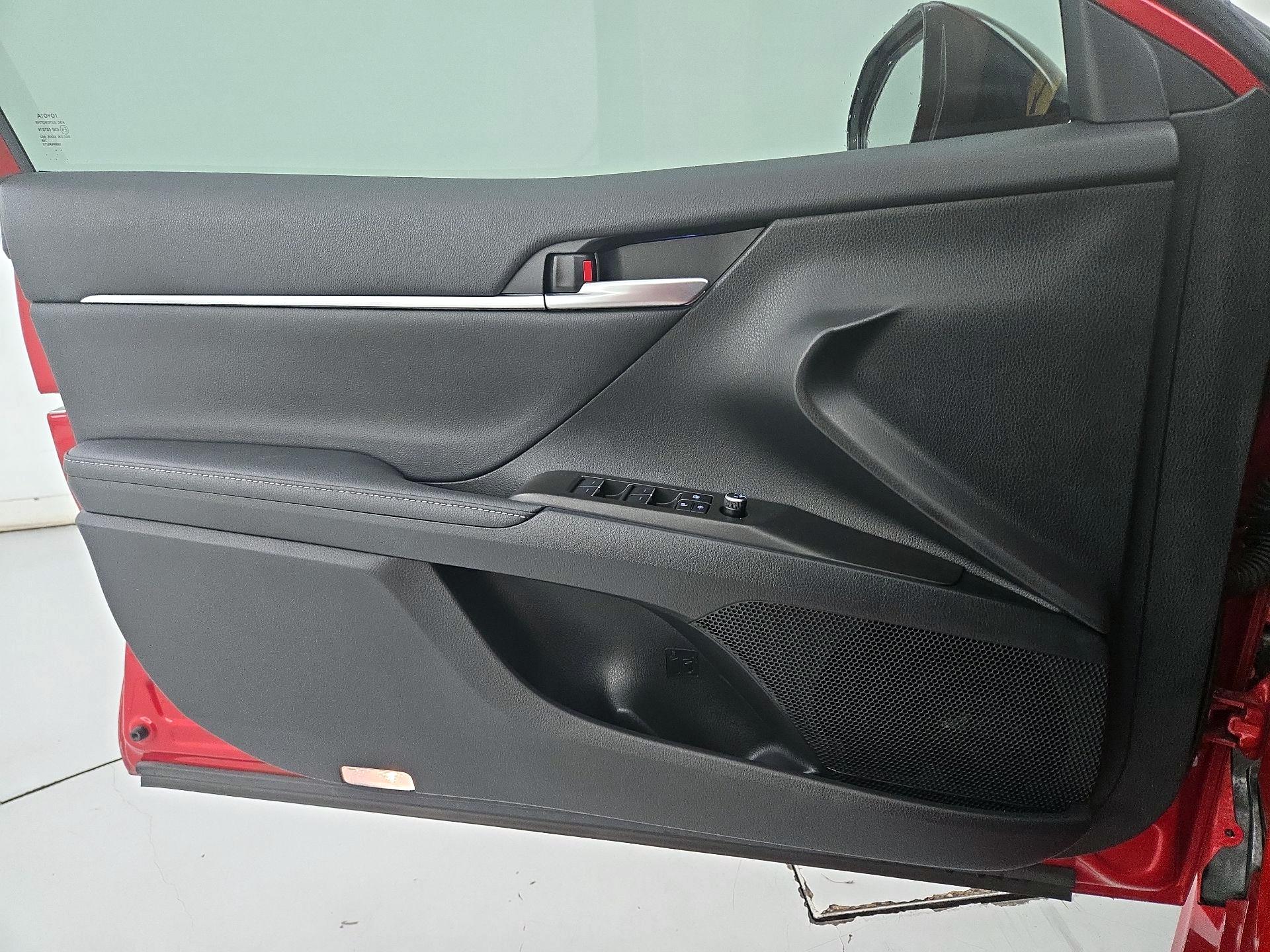 Thumbnail: 2024 Toyota Camry - 12