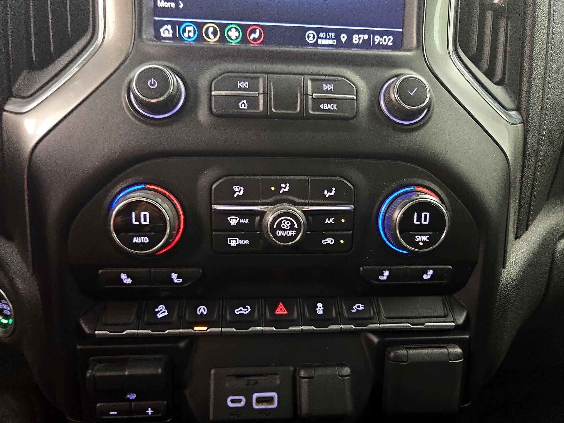Thumbnail: 2021 Chevrolet Silverado 1500 - 16
