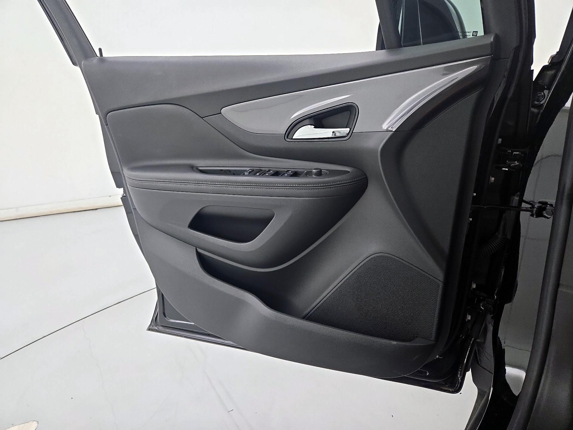 Thumbnail: 2022 Buick Encore - 12