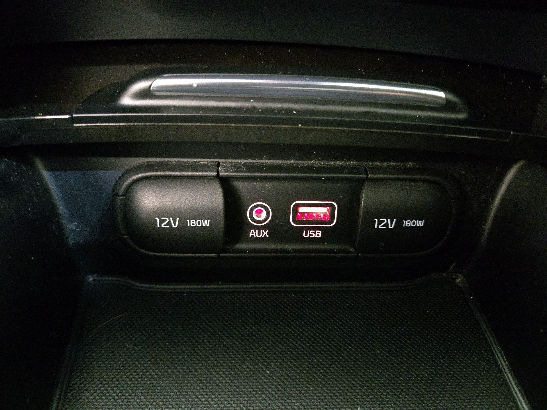 Thumbnail: 2016 Kia Optima - 19