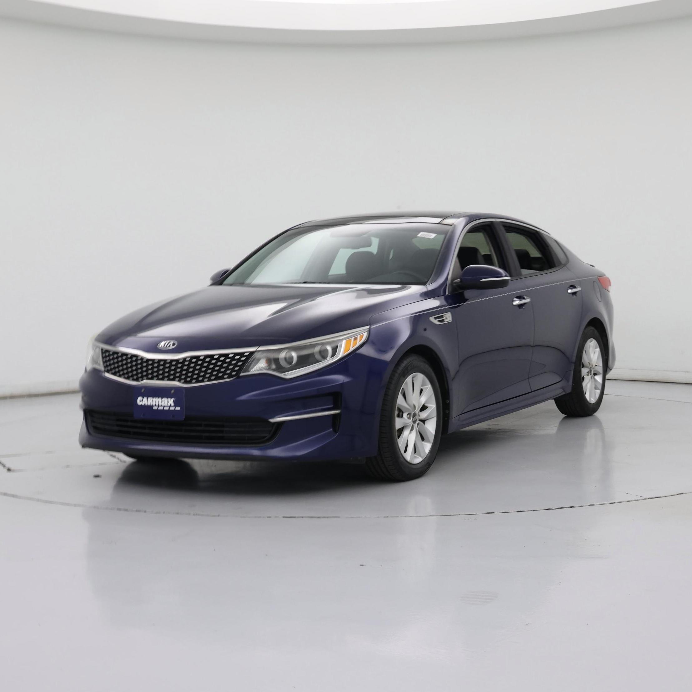 Thumbnail: 2016 Kia Optima - 4