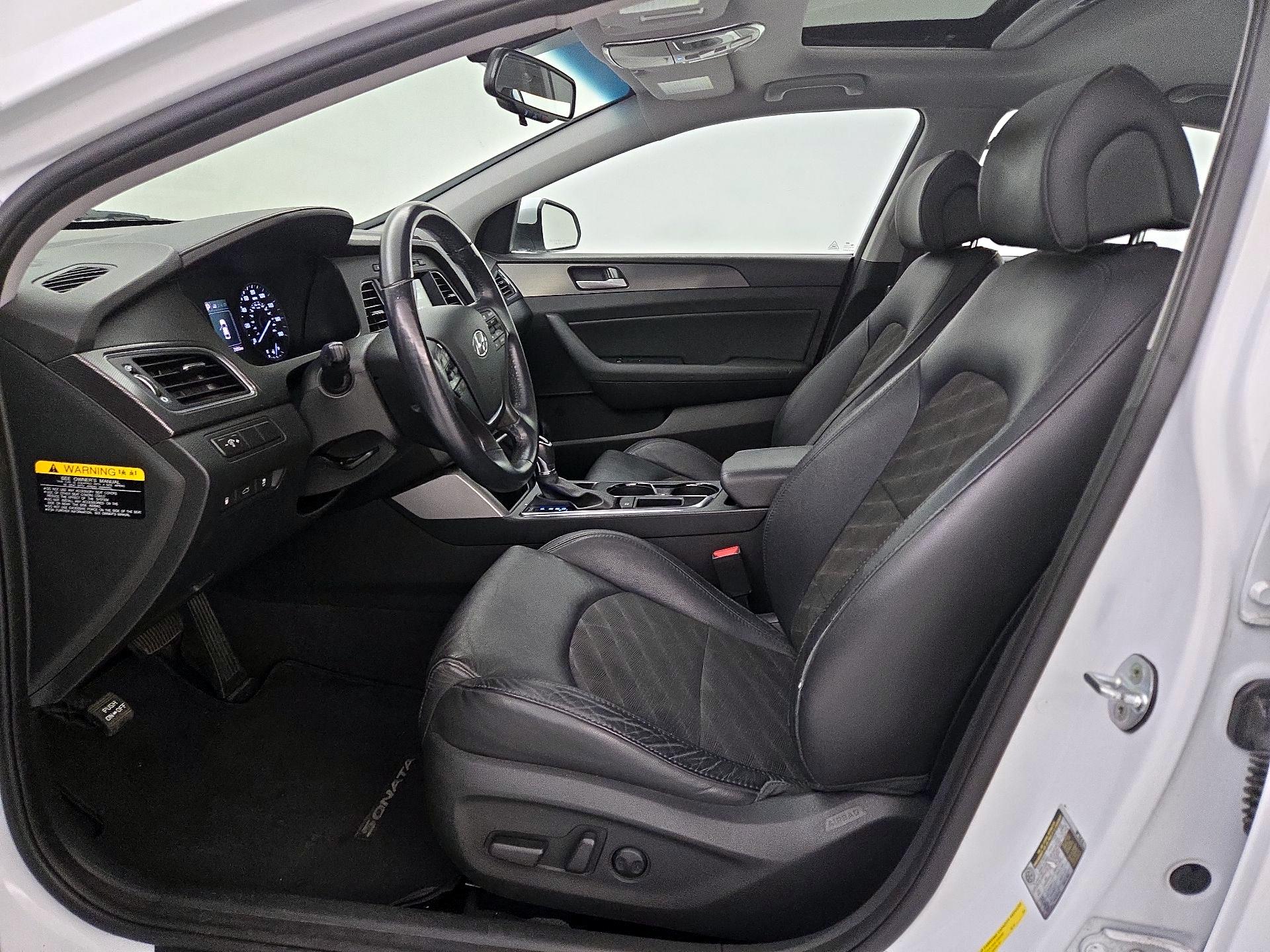Thumbnail: 2017 Hyundai Sonata - 11